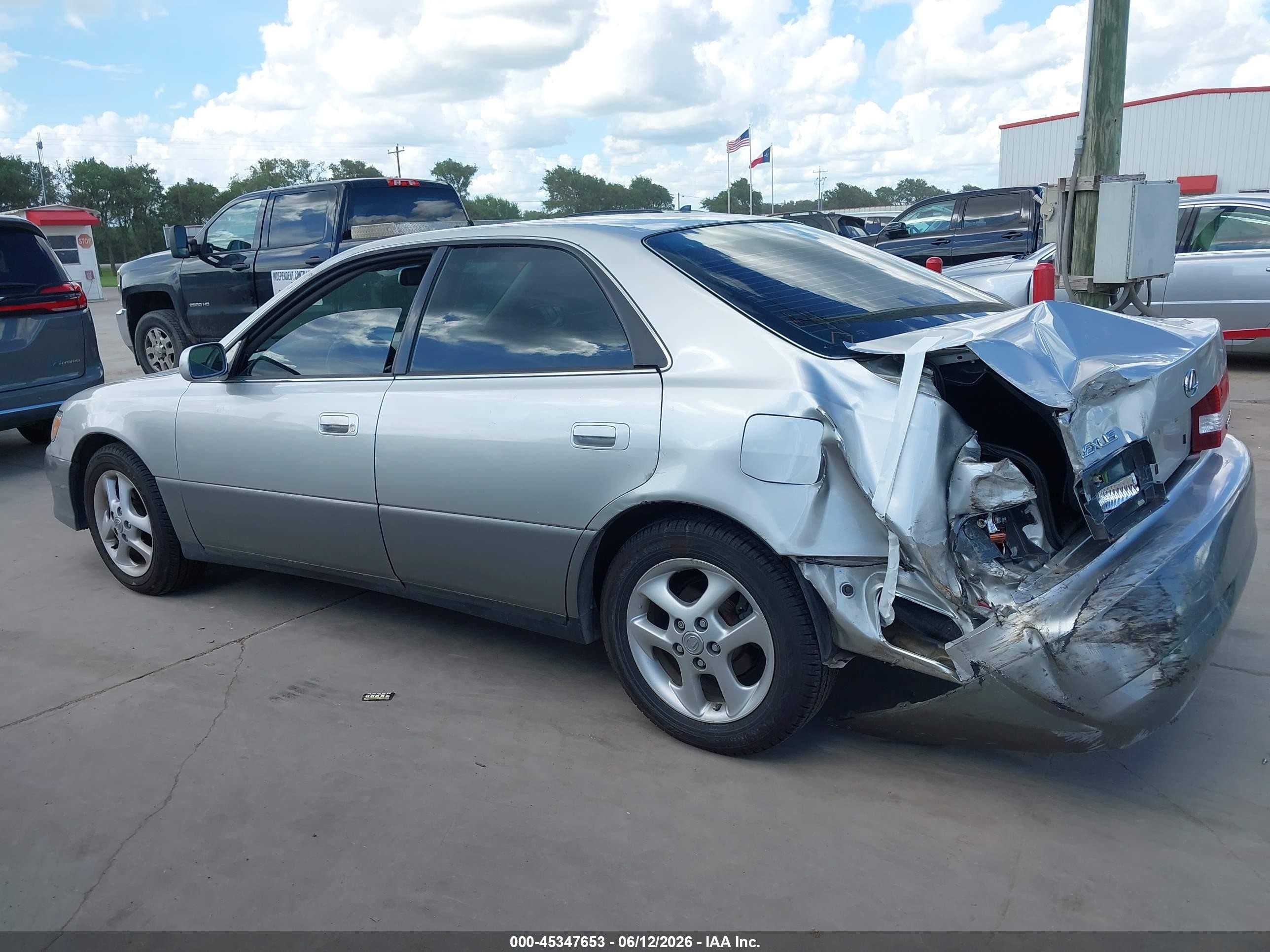 2000 Lexus Es 300   Silver vin: JT8BF28G7Y5083458