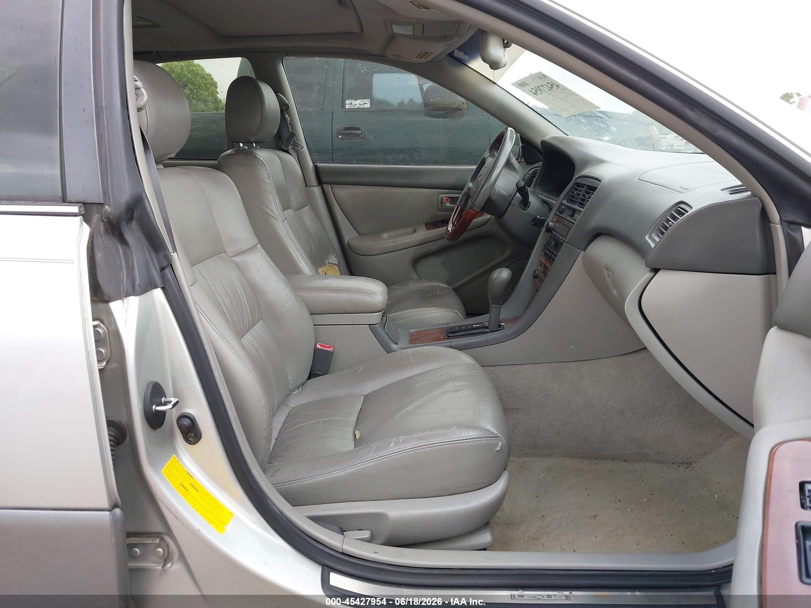 2001 Lexus Es 300 Silver vin: JT8BF28G810330473