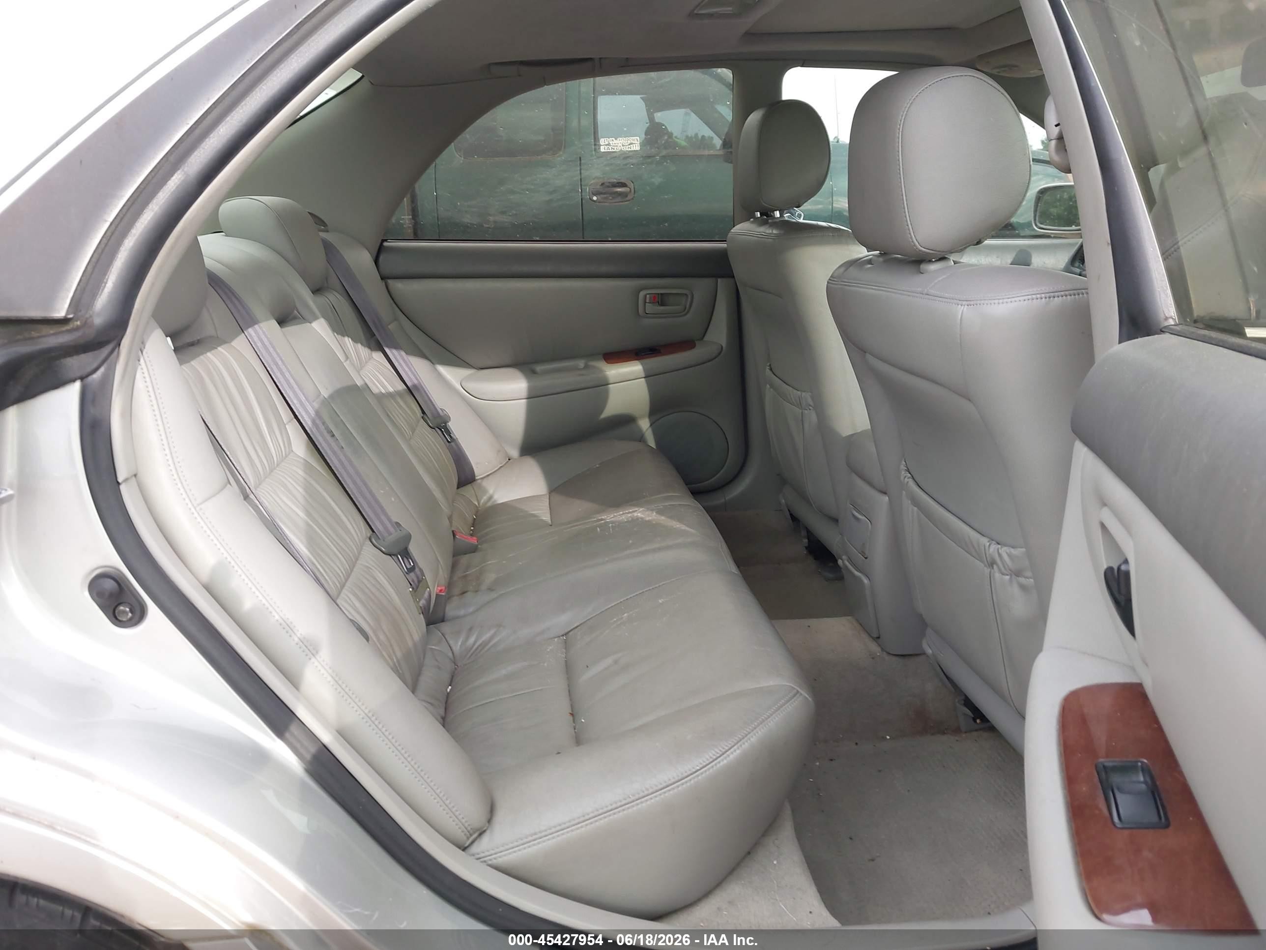 2001 Lexus Es 300 Silver vin: JT8BF28G810330473