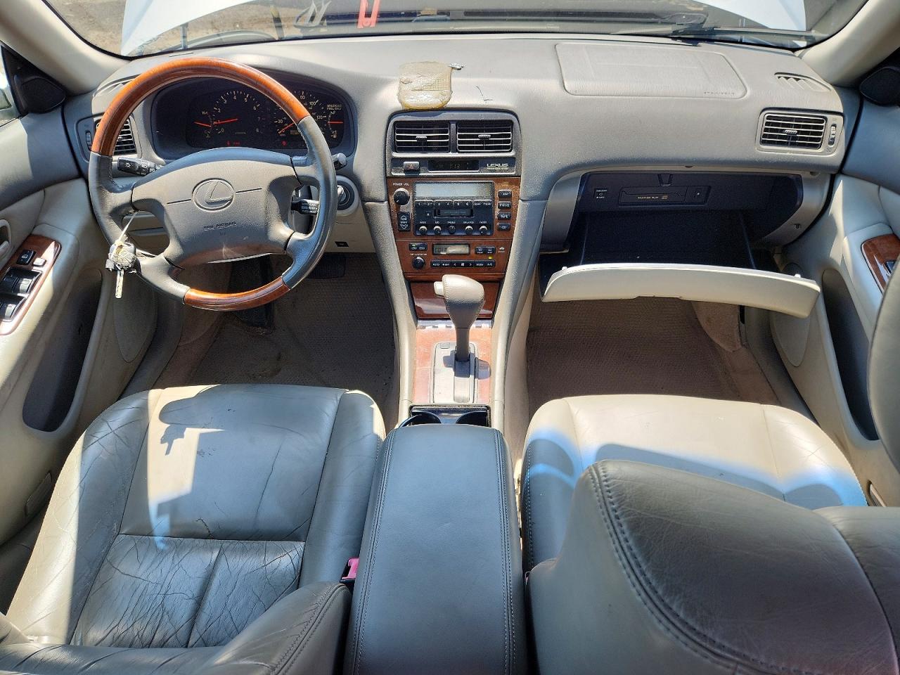 2001 Lexus Es 300 Silver vin: JT8BF28G815109510