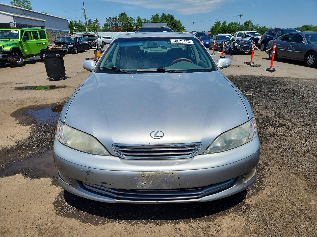 2001 Lexus Es 300 Silver vin: JT8BF28G815109510