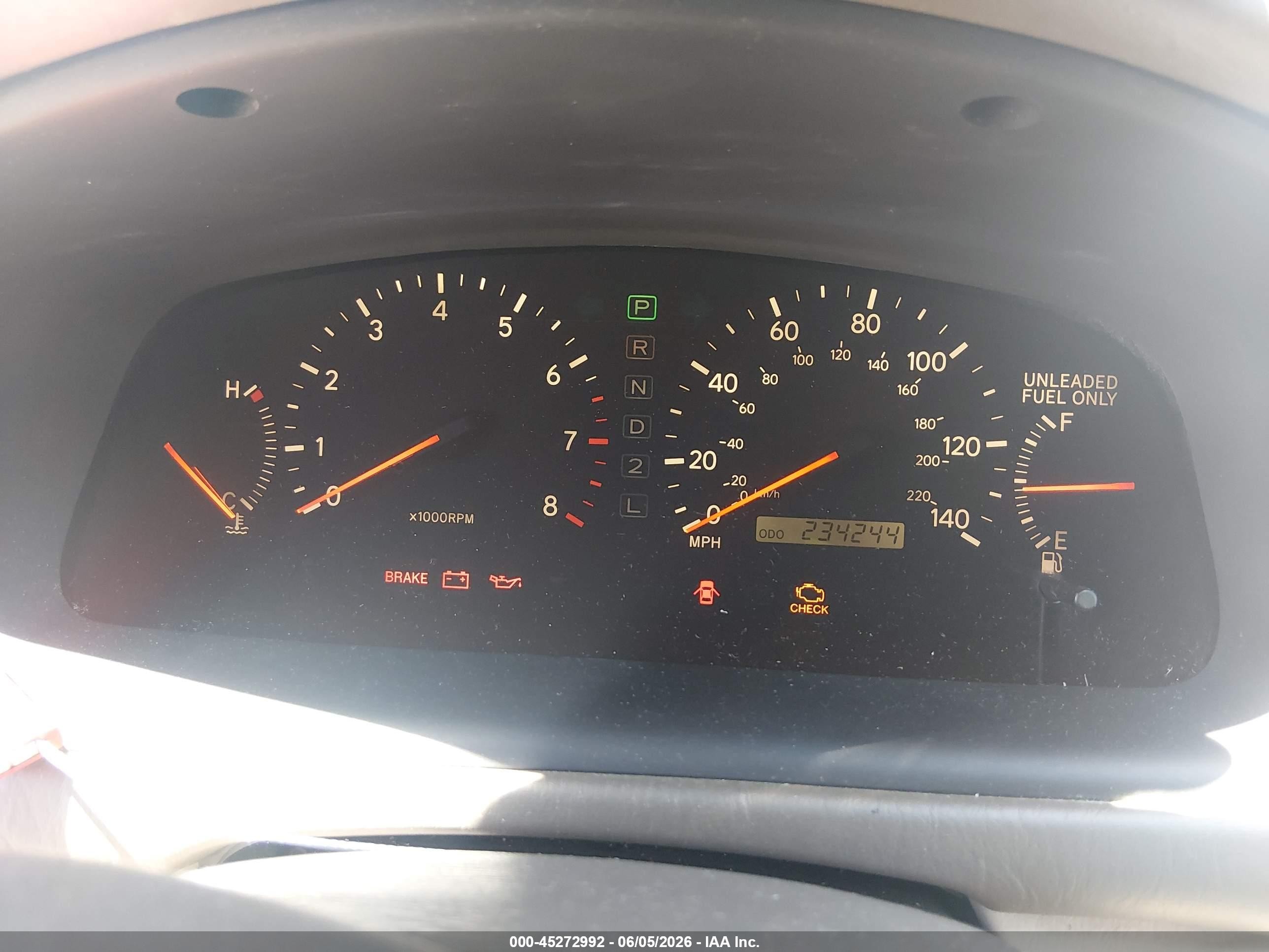 1998 Lexus Es 300   Gold vin: JT8BF28G8W0108877