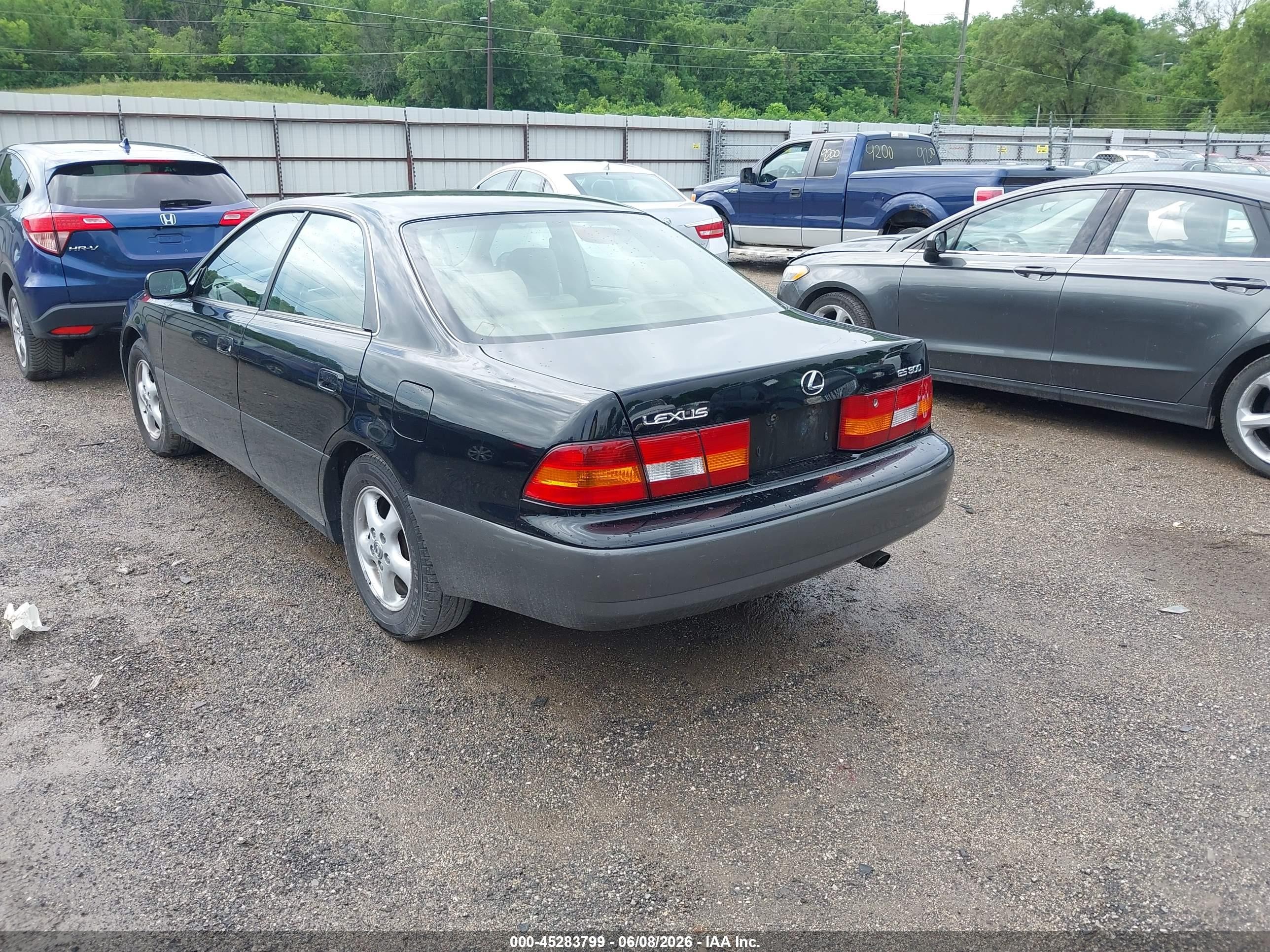 1999 Lexus Es 300   Black vin: JT8BF28G8X0183760