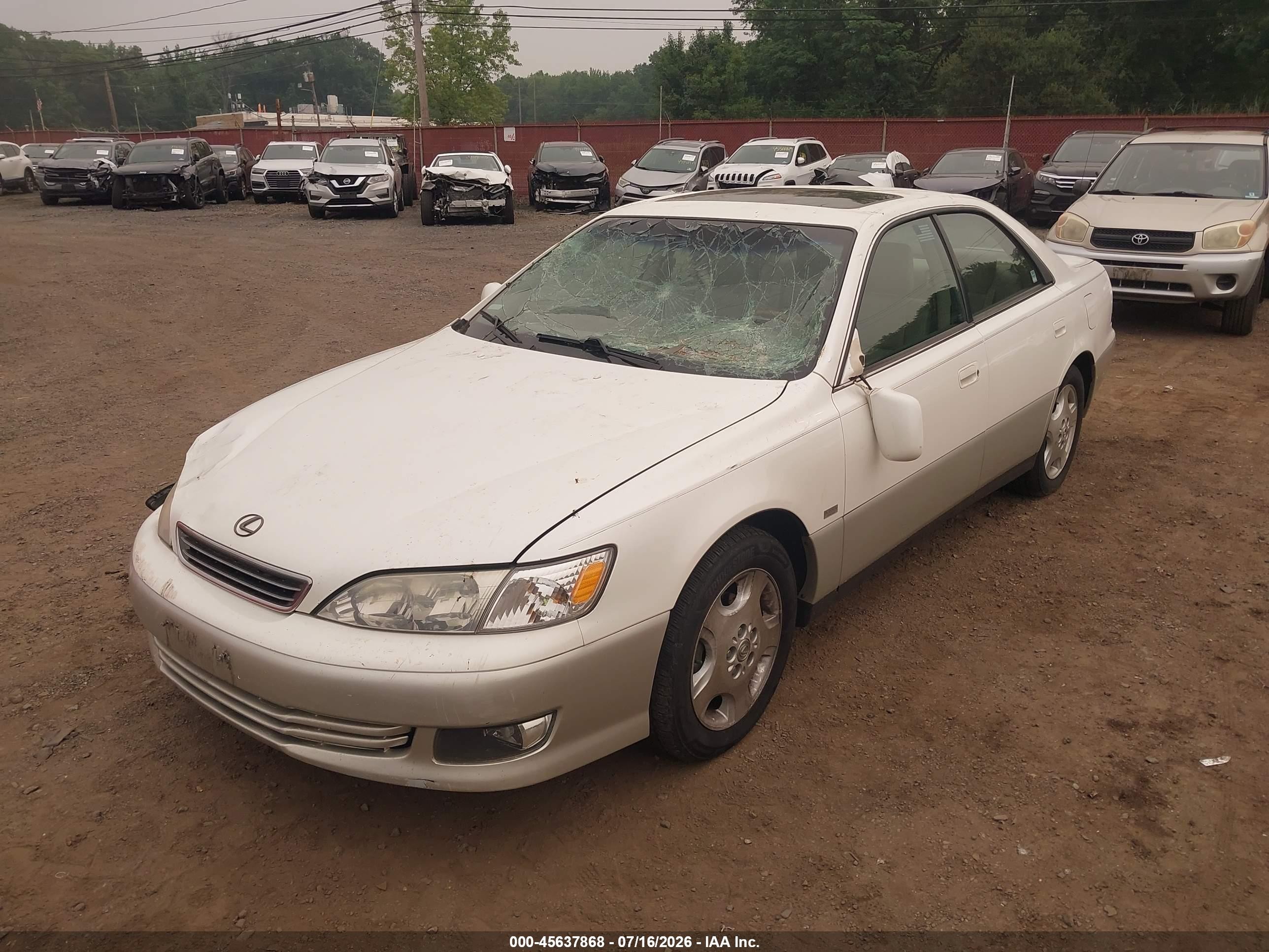 2000 Lexus Es 300   White vin: JT8BF28G8Y0259589