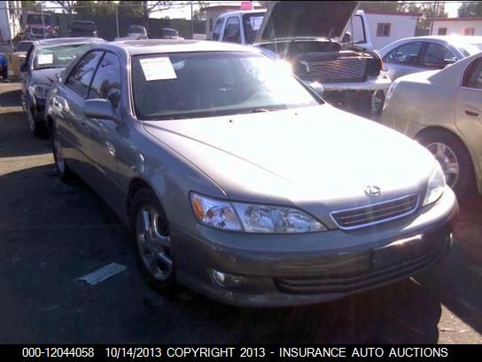 2001 Lexus Es 300 Sedan vin: JT8BF28G910291036