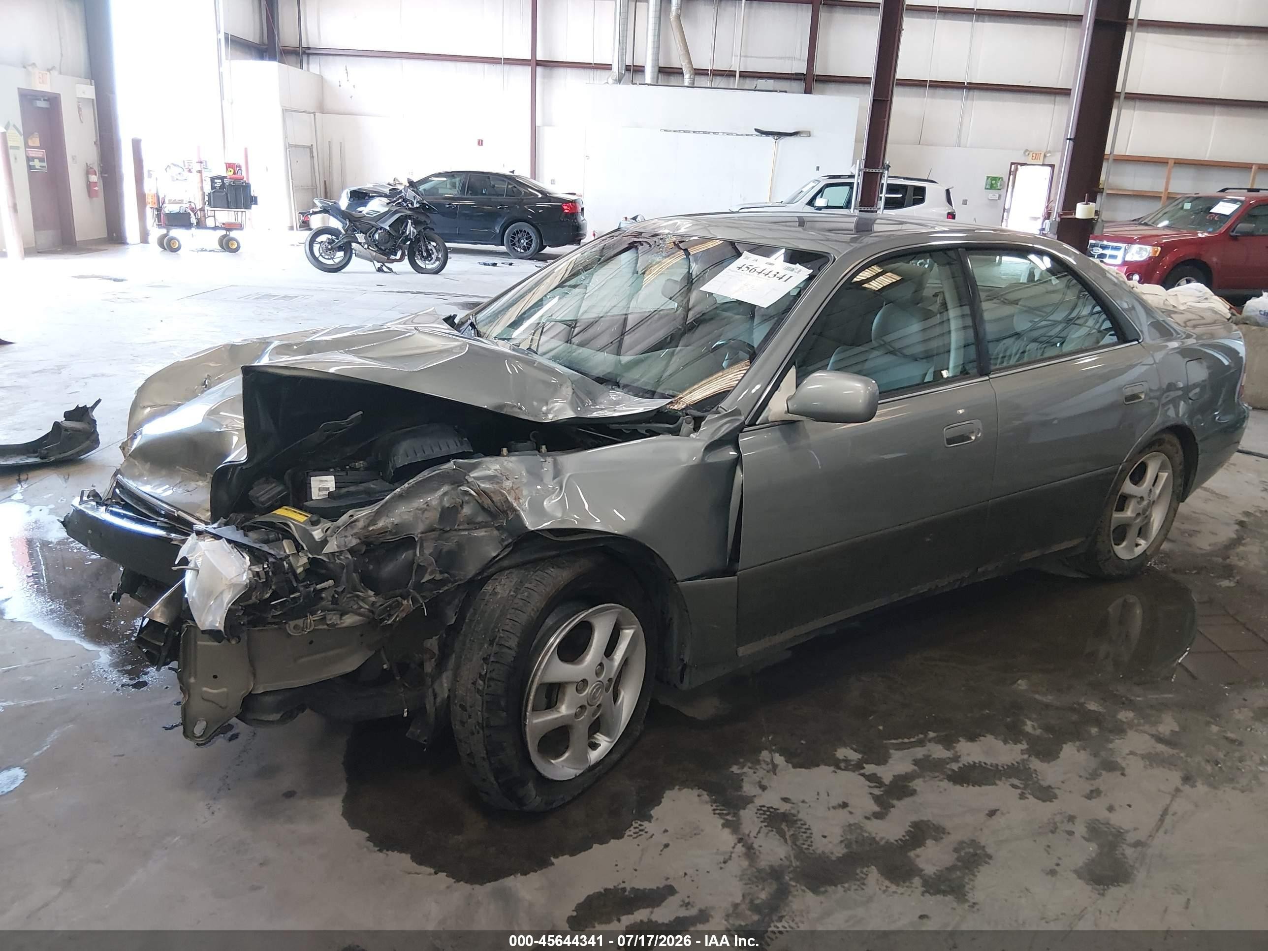 2001 Lexus Es 300   Серый vin: JT8BF28G910333141