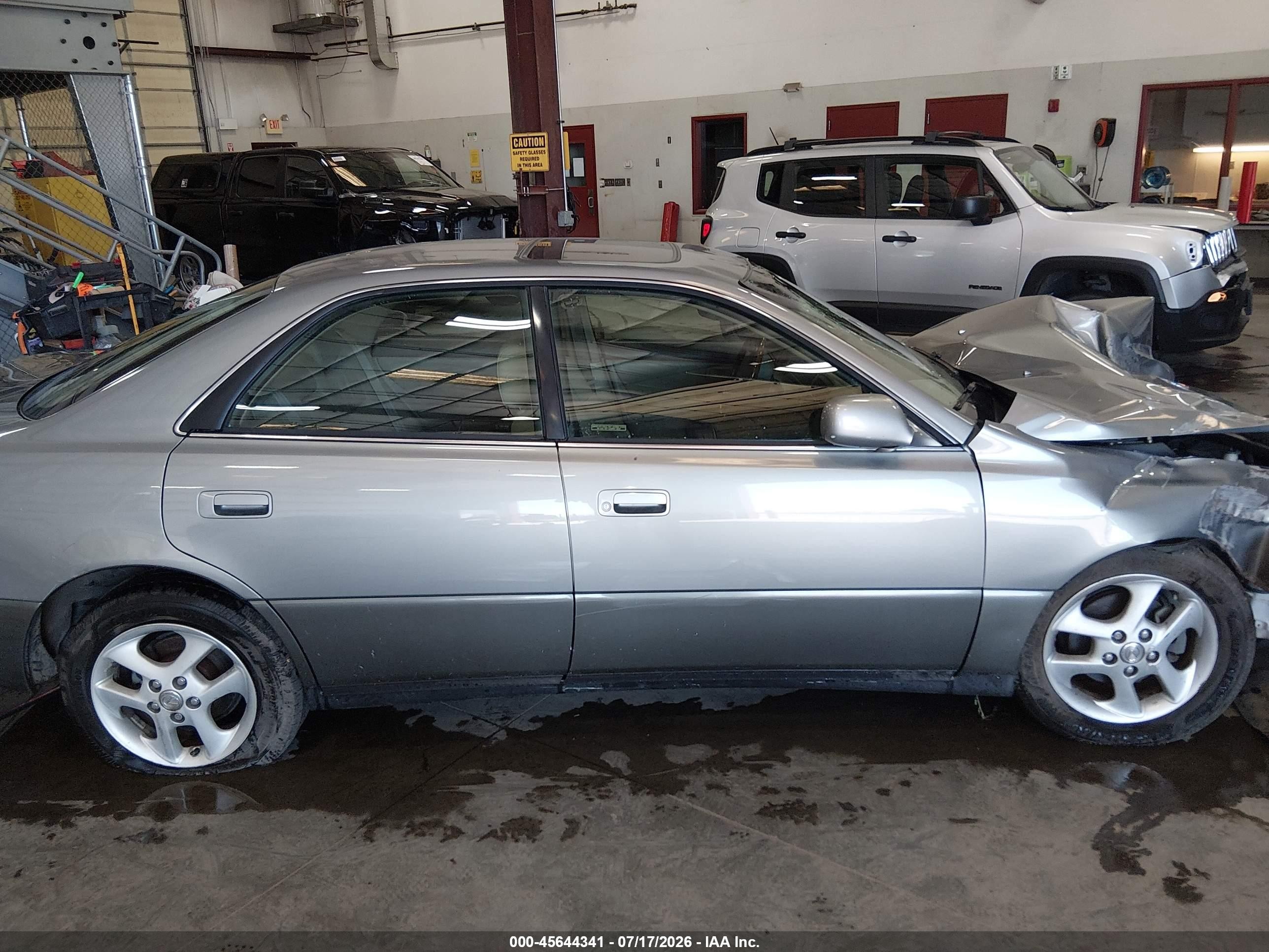 2001 Lexus Es 300   Серый vin: JT8BF28G910333141