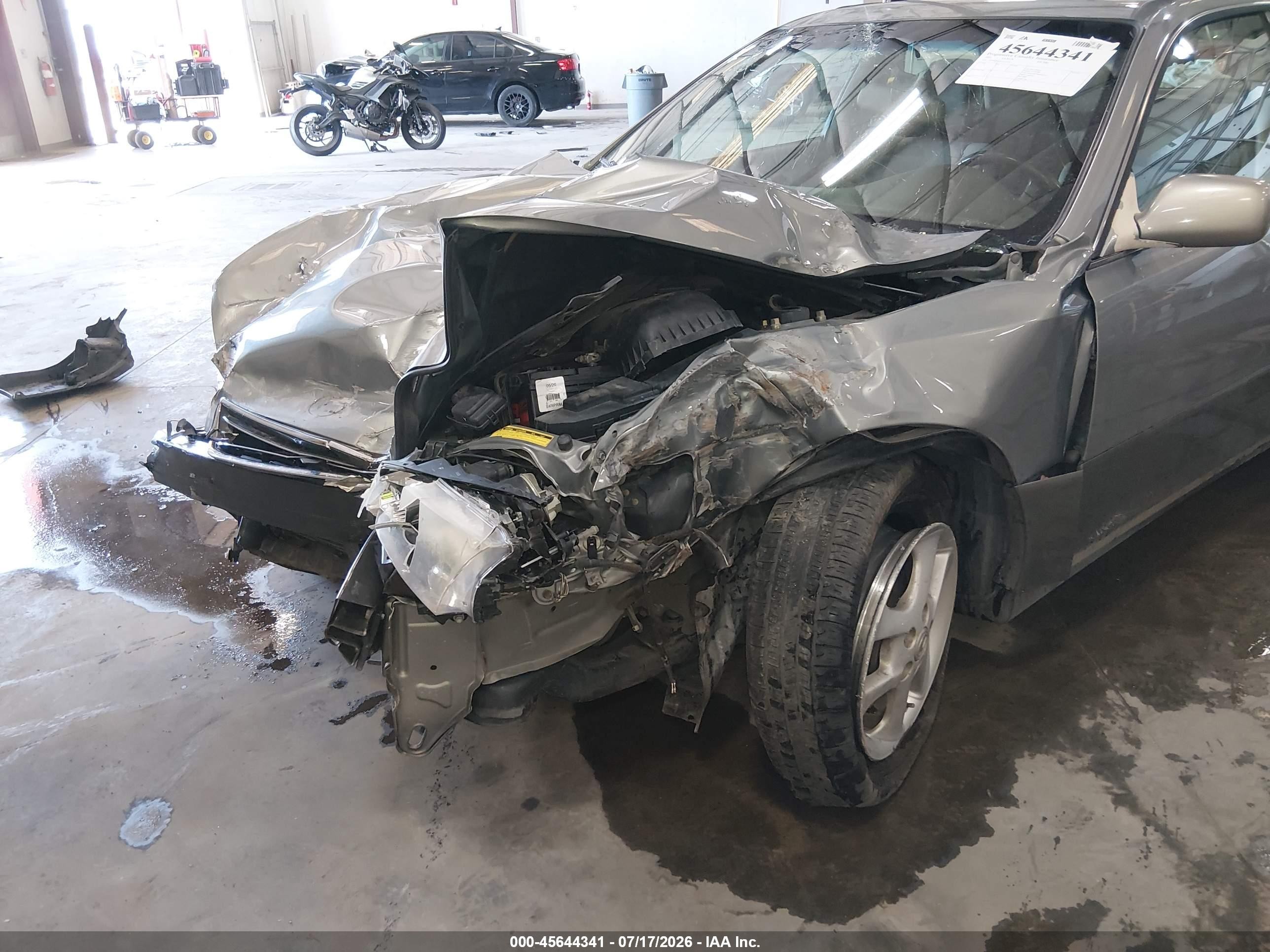 2001 Lexus Es 300   Серый vin: JT8BF28G910333141