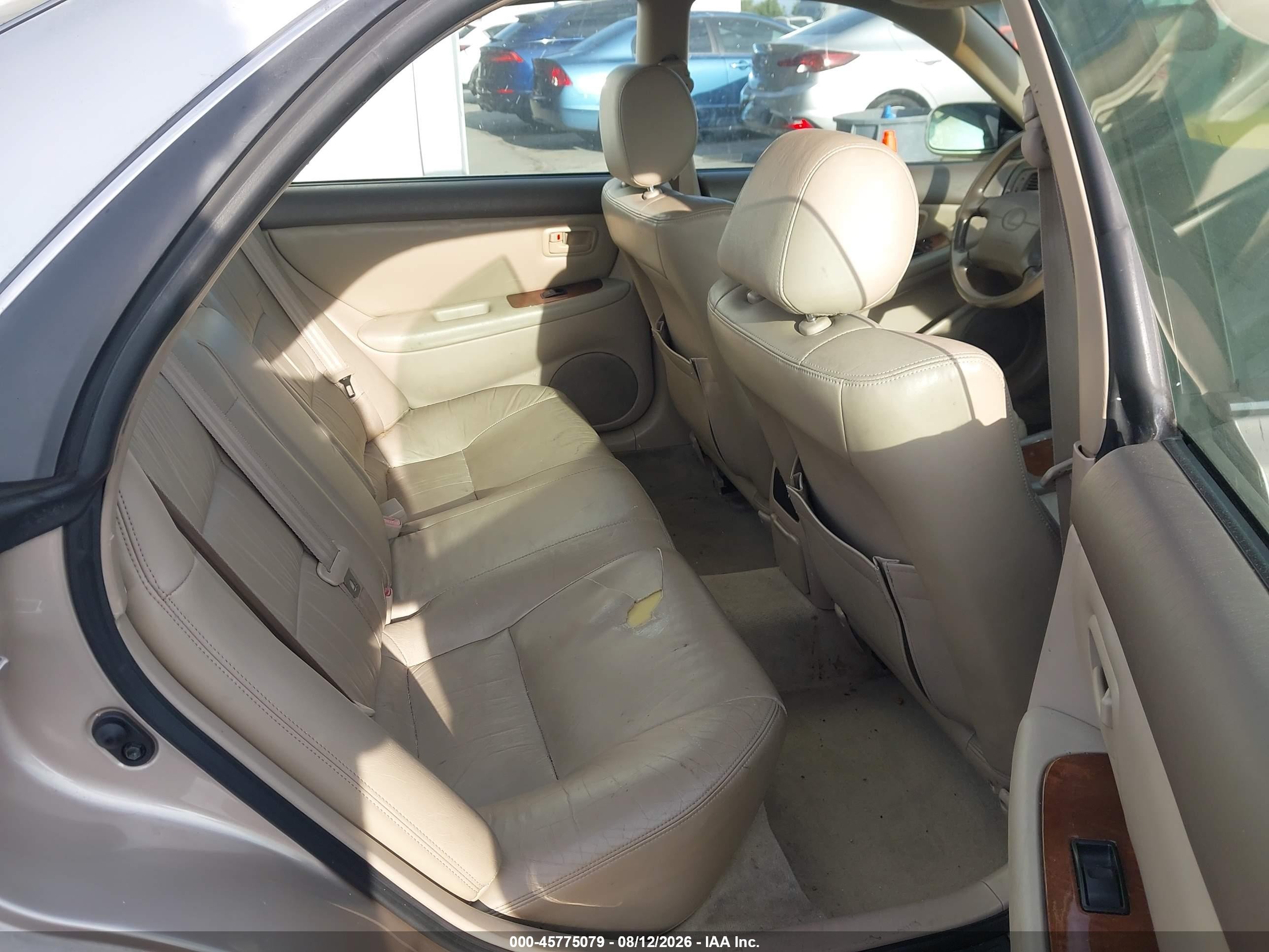 1998 Lexus Es 300   Beige vin: JT8BF28G9W5040737