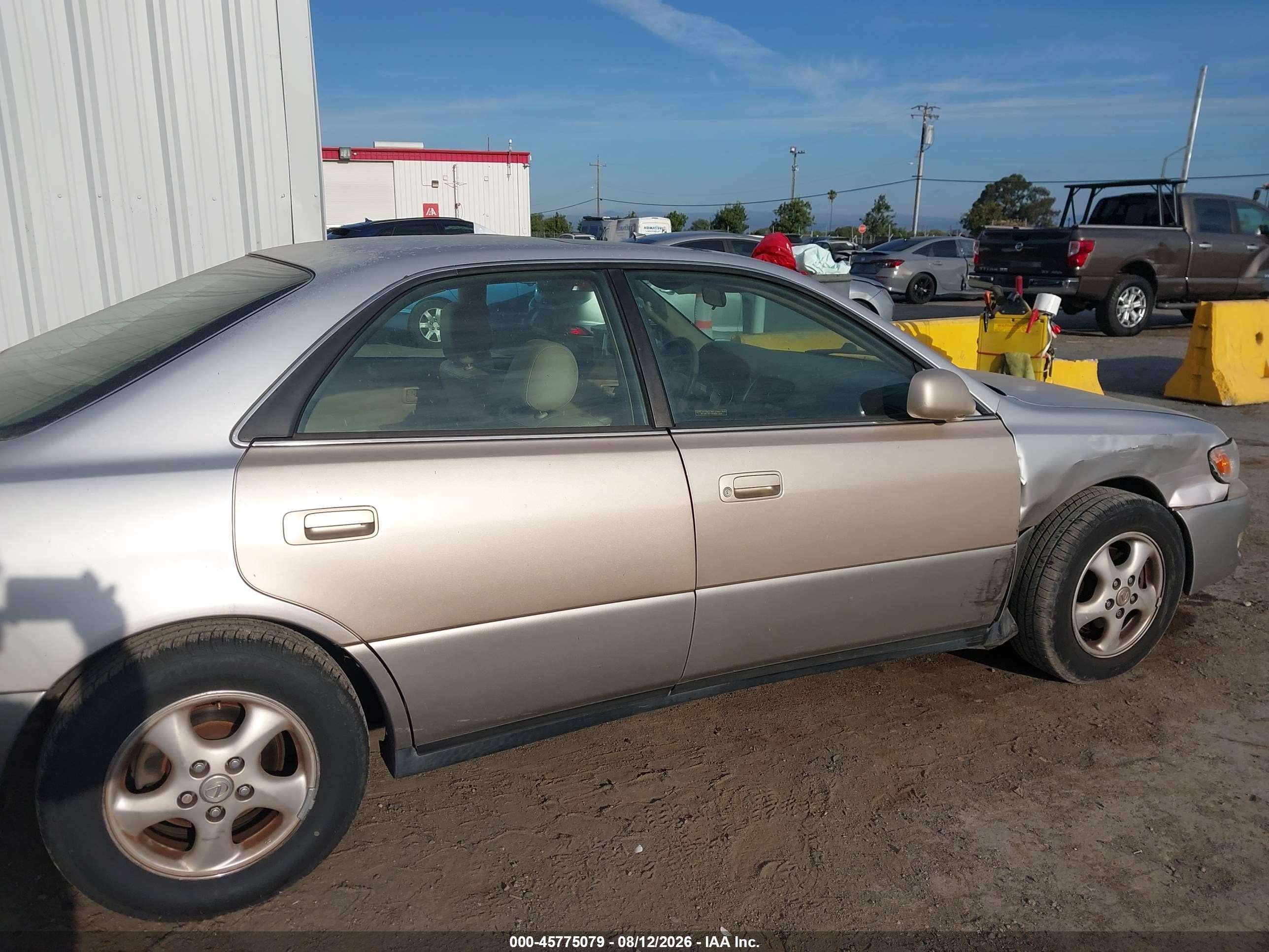 1998 Lexus Es 300   Beige vin: JT8BF28G9W5040737