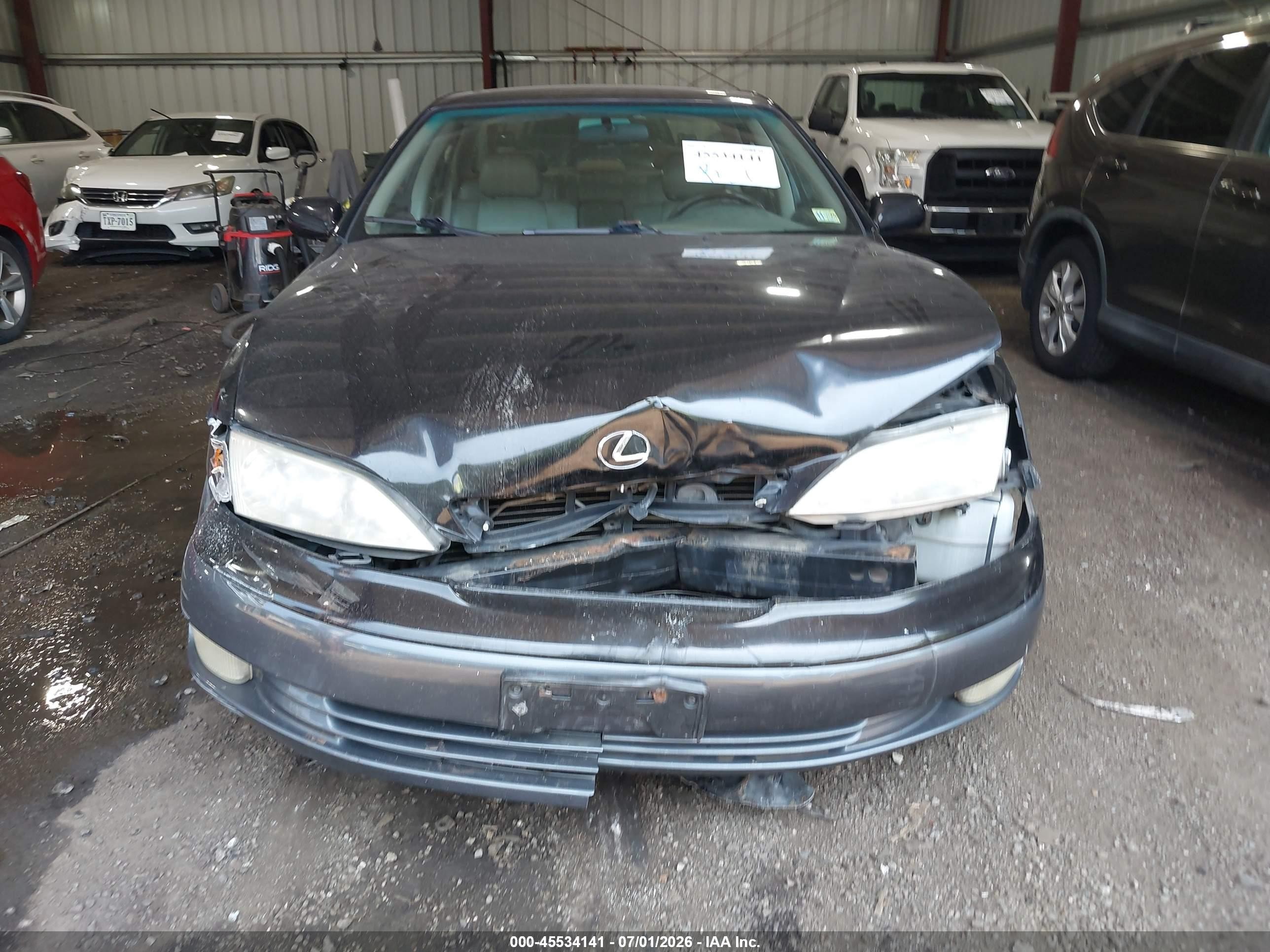 1998 Lexus Es 300   Black vin: JT8BF28G9W5042794