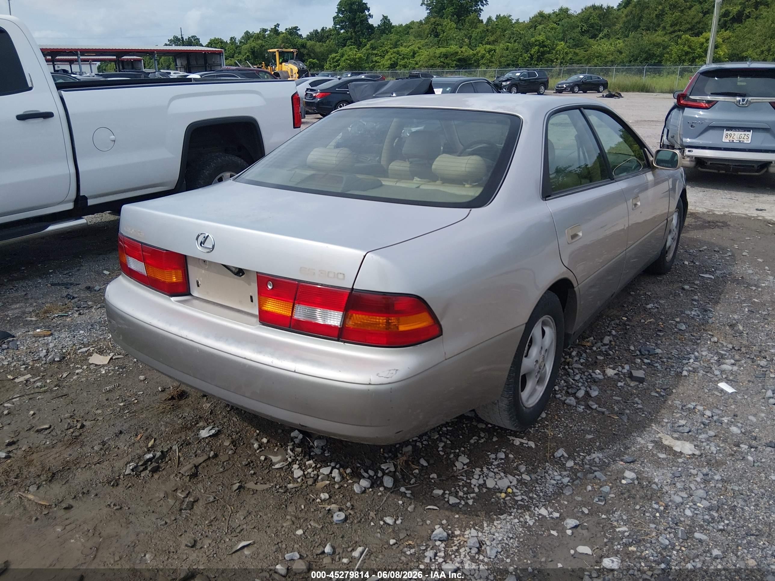 1998 Lexus Es 300   Желто-коричневый vin: JT8BF28G9W5042925