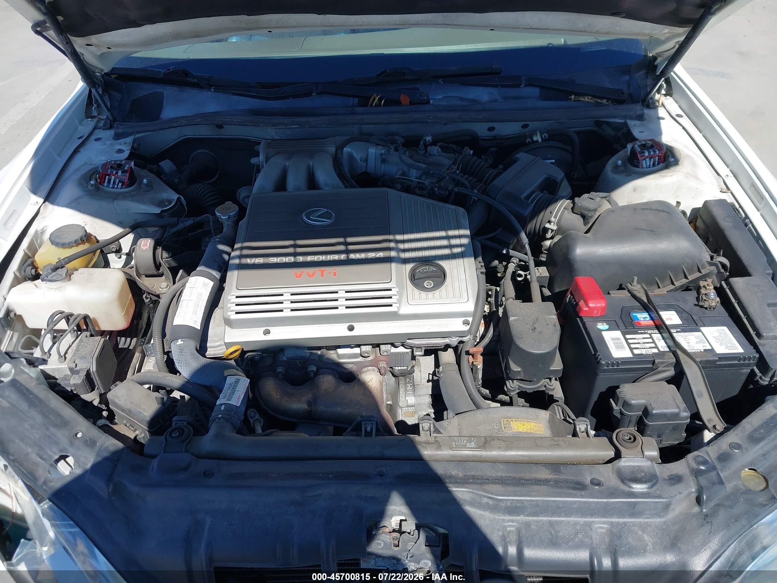 1999 Lexus Es 300   White vin: JT8BF28G9X0161721