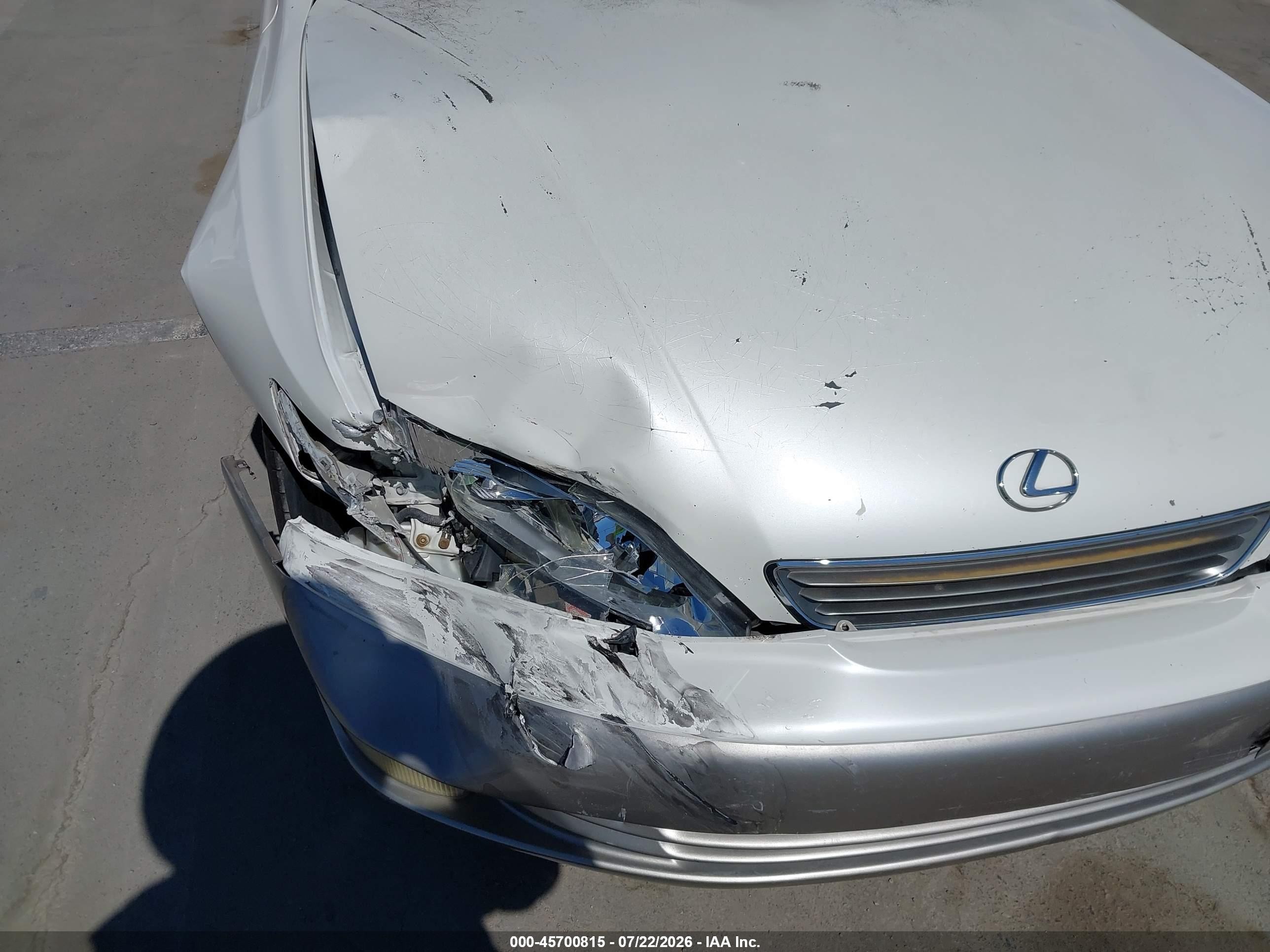 1999 Lexus Es 300   White vin: JT8BF28G9X0161721