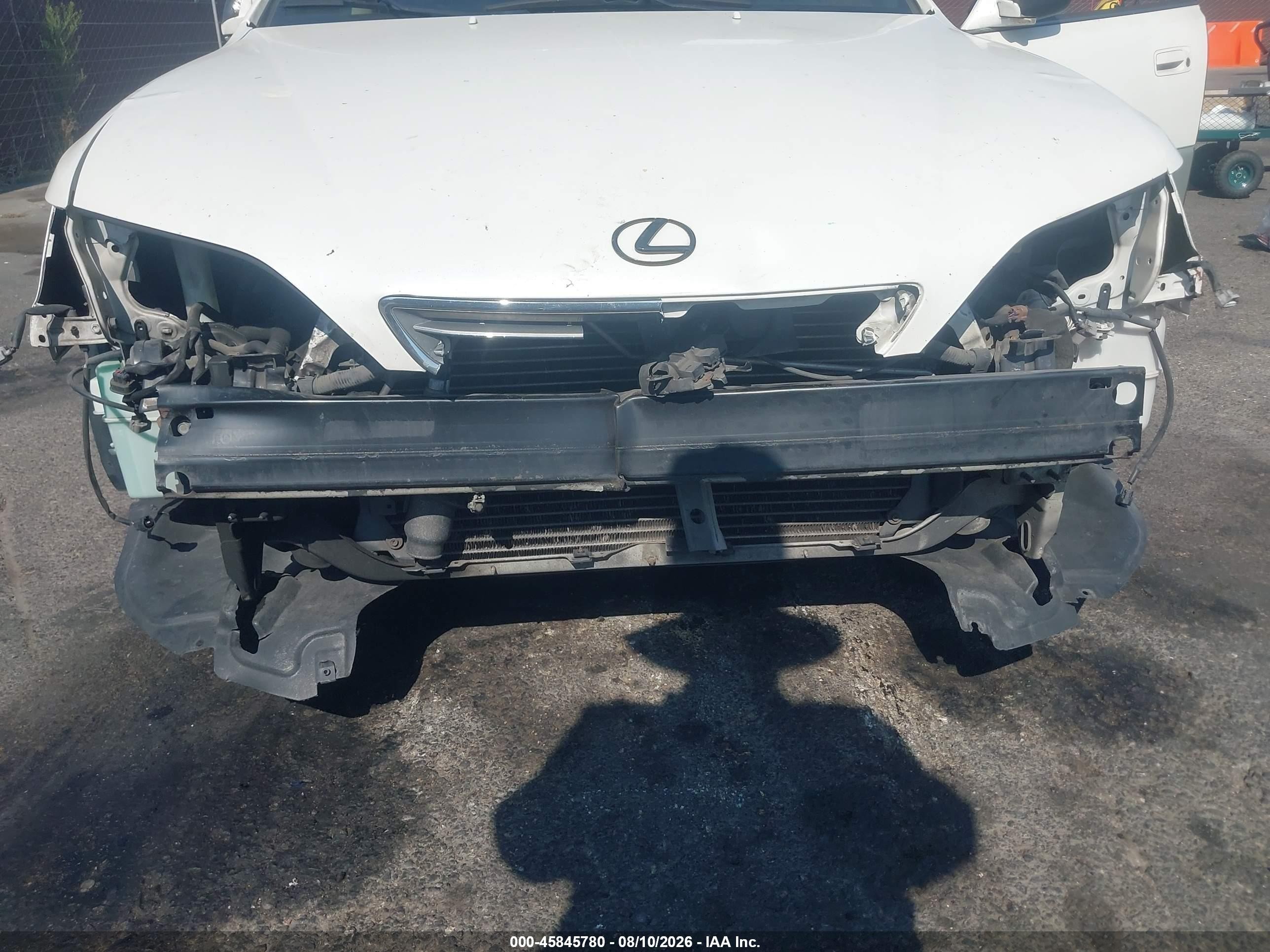 2001 Lexus Es 300   White vin: JT8BF28GX10311441
