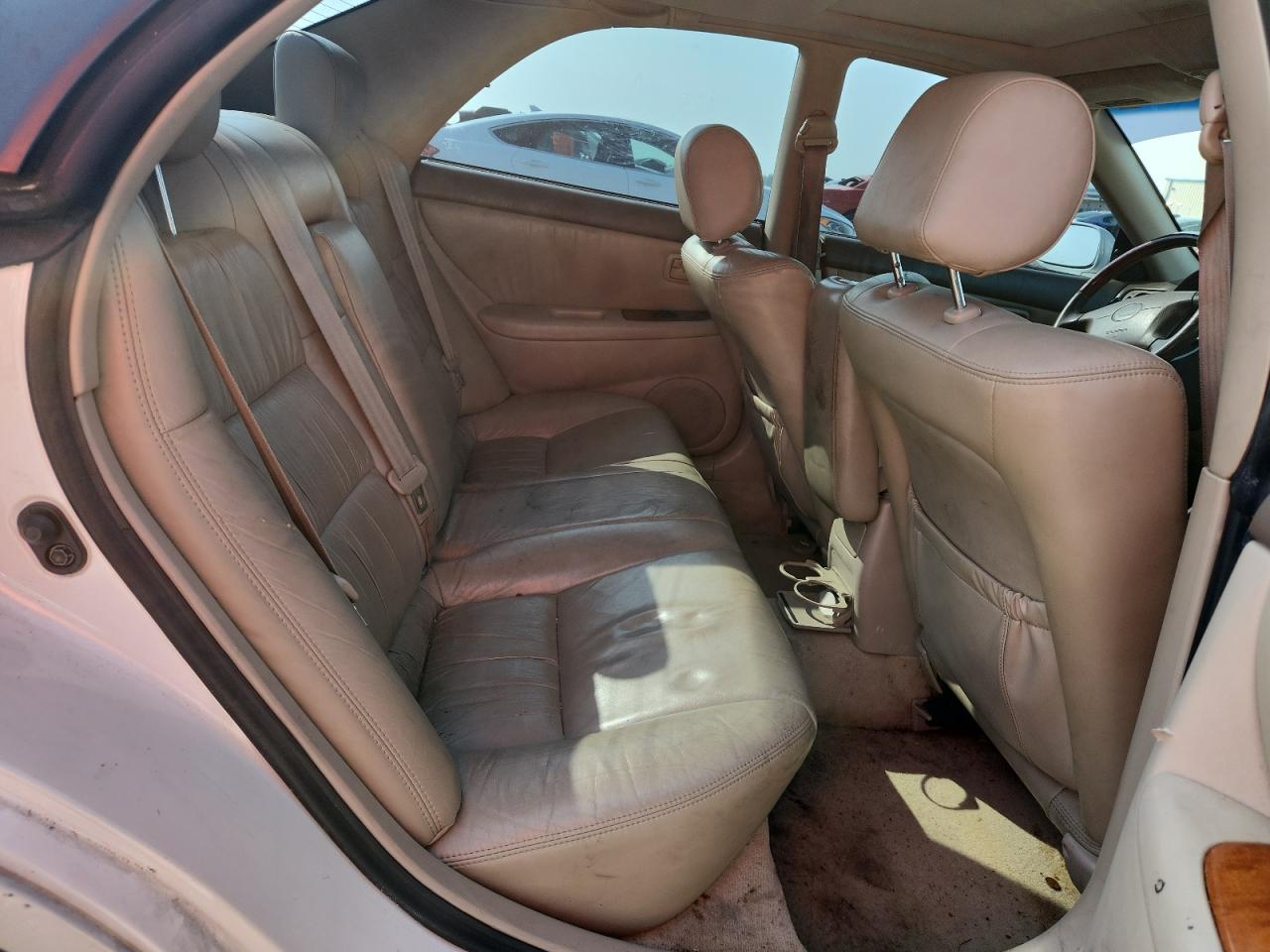 2001 Lexus Es 300 White vin: JT8BF28GX15104034