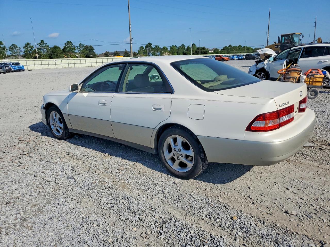 2001 Lexus Es 300 White vin: JT8BF28GX15105801