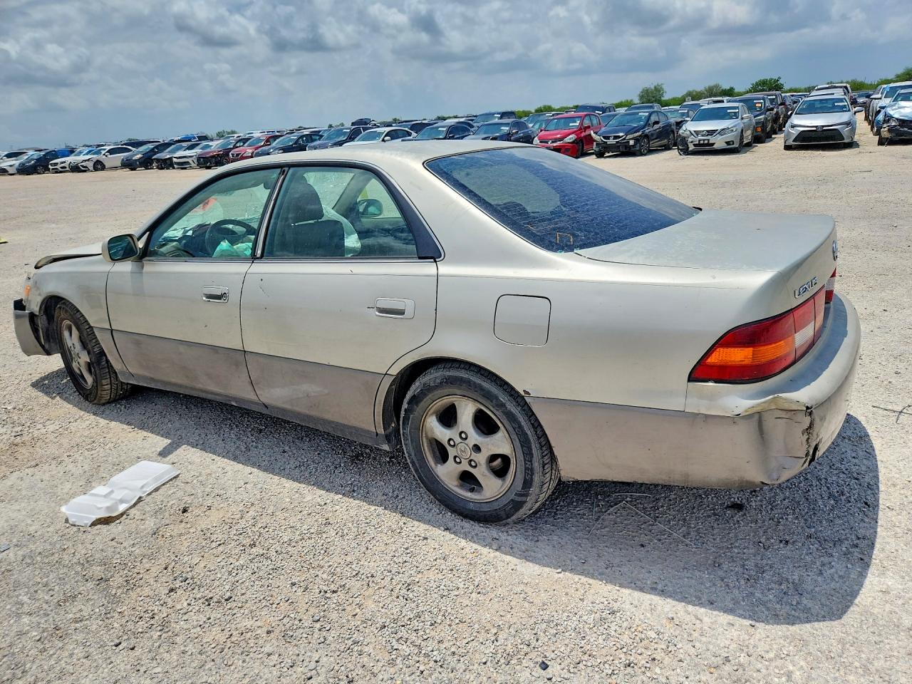 1998 Lexus Es 300 Бежевый vin: JT8BF28GXW0126474