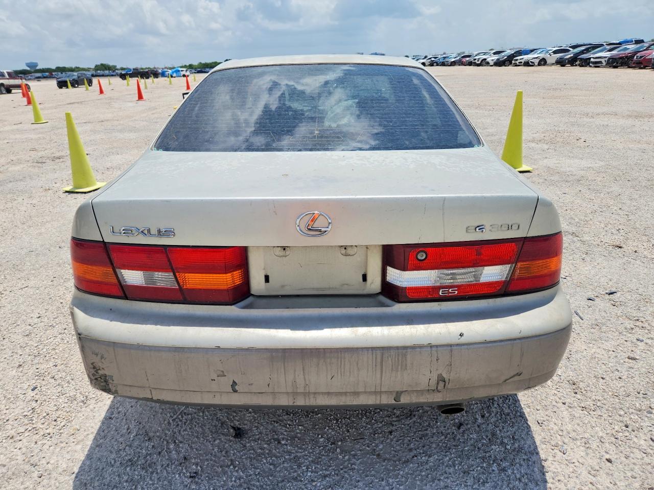1998 Lexus Es 300 Бежевый vin: JT8BF28GXW0126474