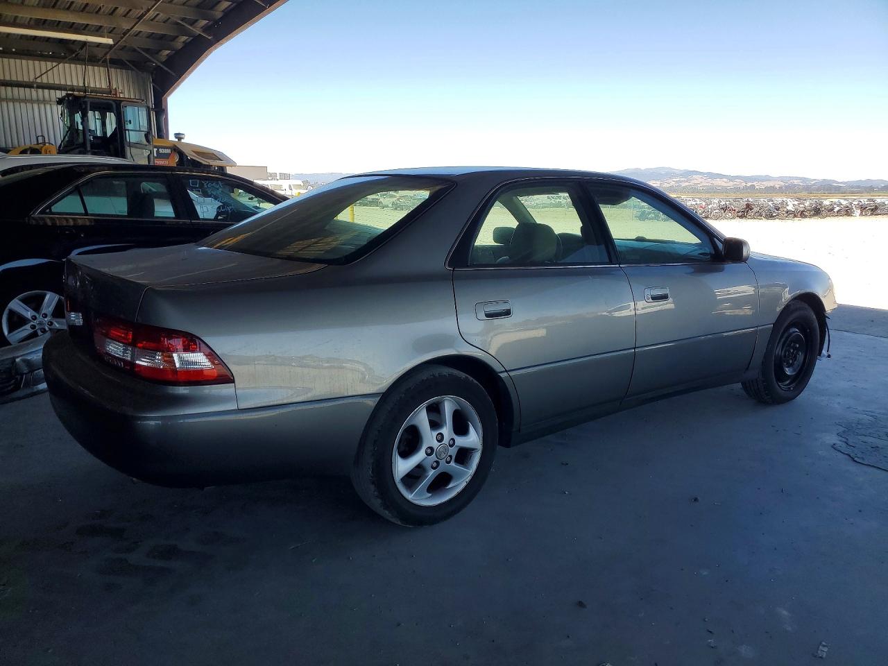 2000 Lexus Es 300 Серый vin: JT8BF28GXY5089190