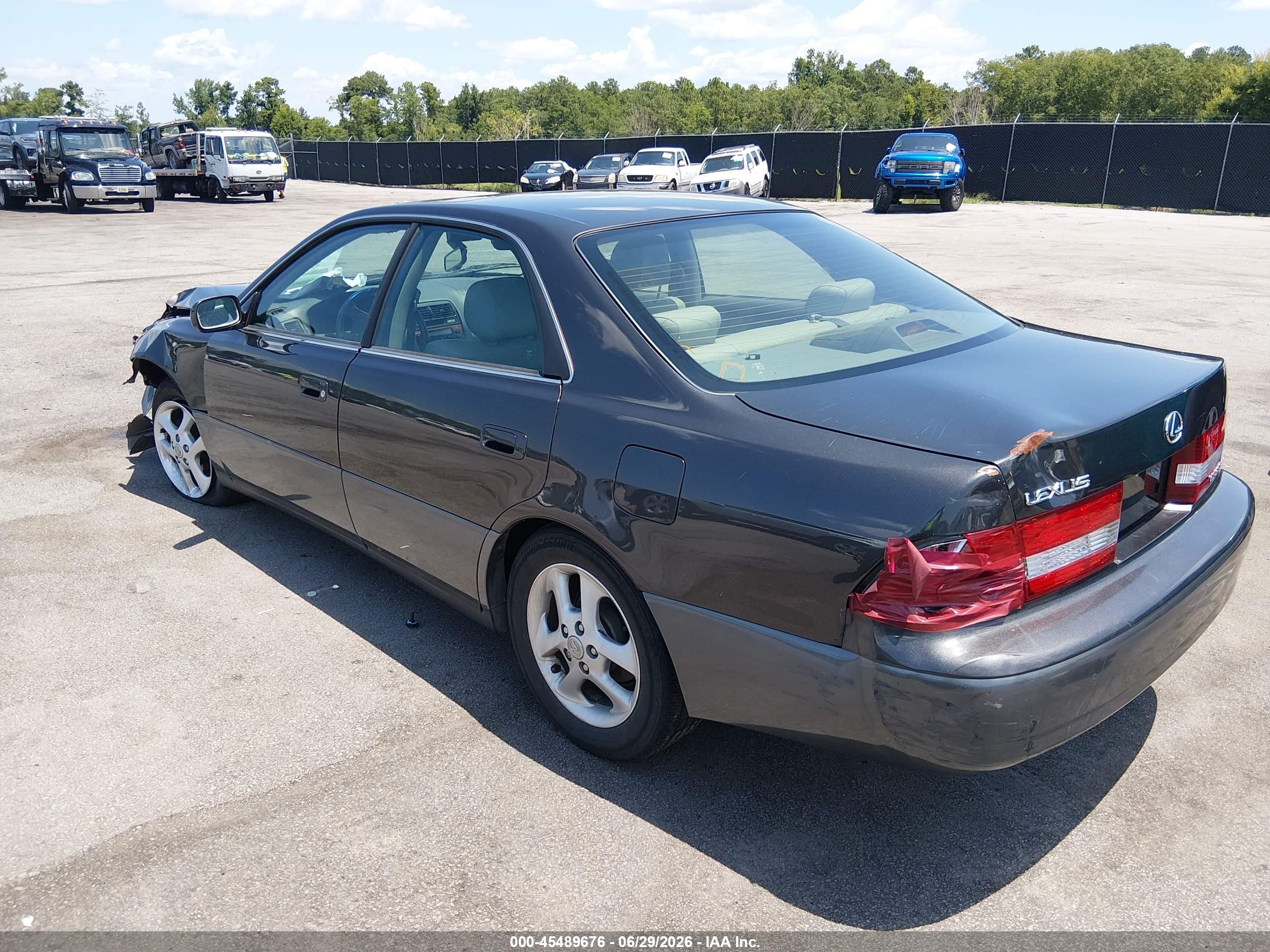 2000 Lexus Es 300   Gray vin: JT8BF28GXY5093661