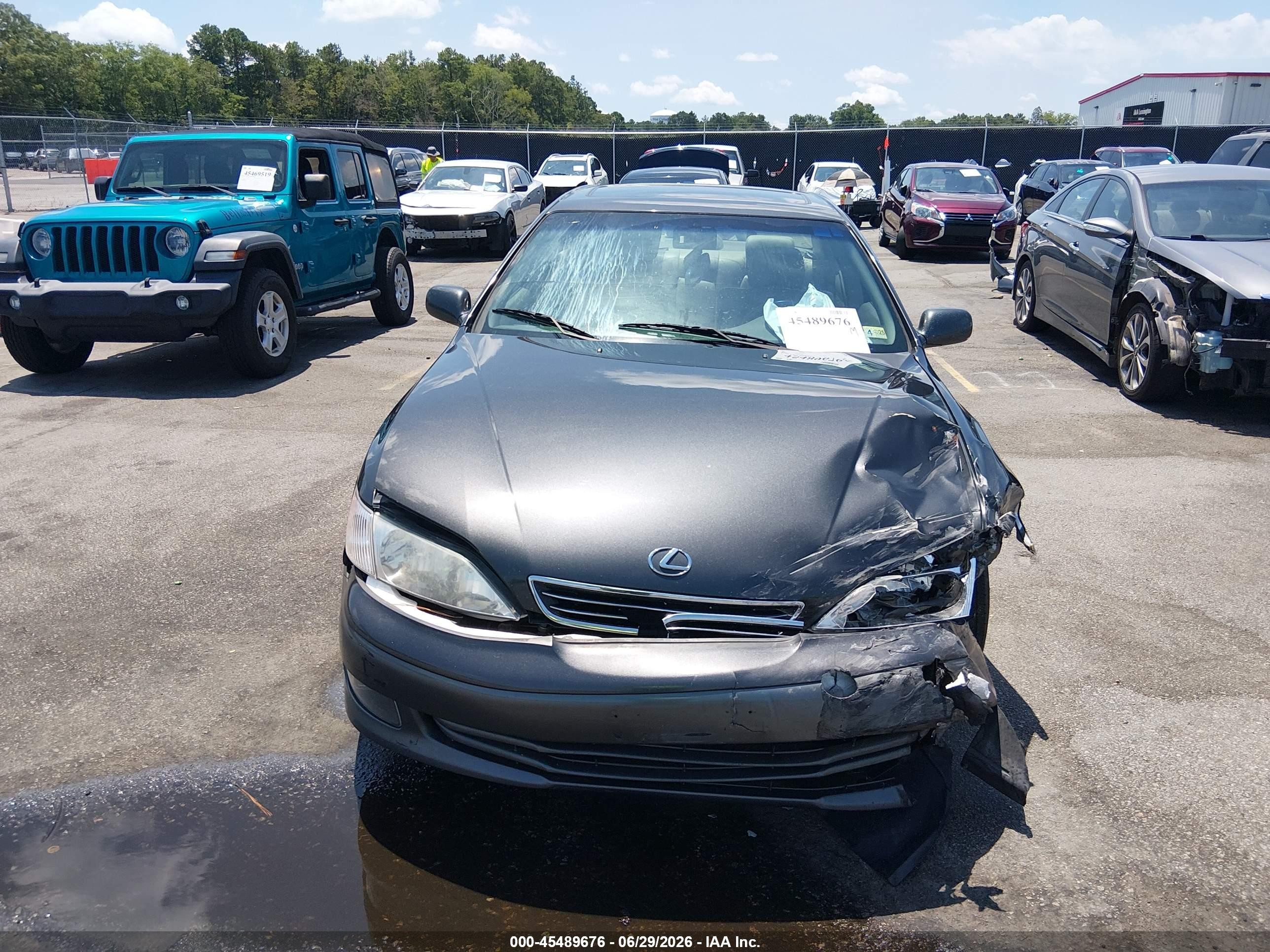 2000 Lexus Es 300   Gray vin: JT8BF28GXY5093661