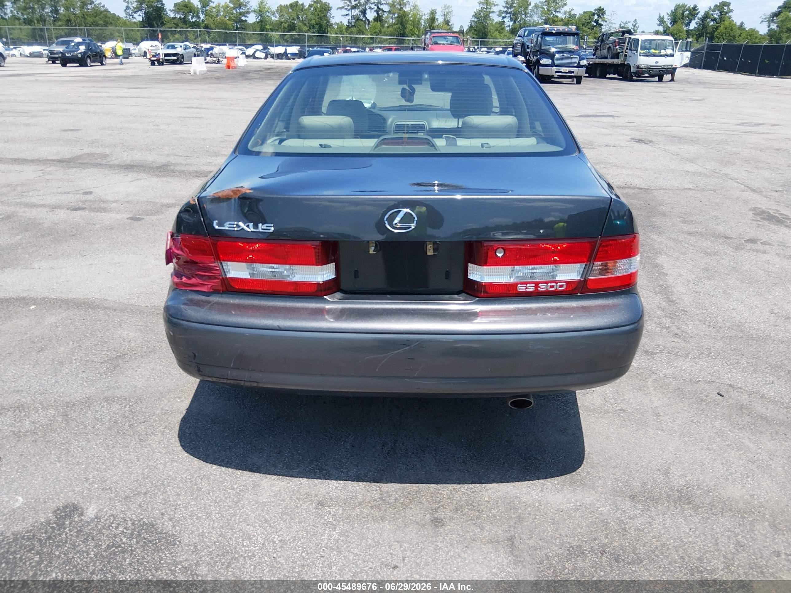 2000 Lexus Es 300   Gray vin: JT8BF28GXY5093661