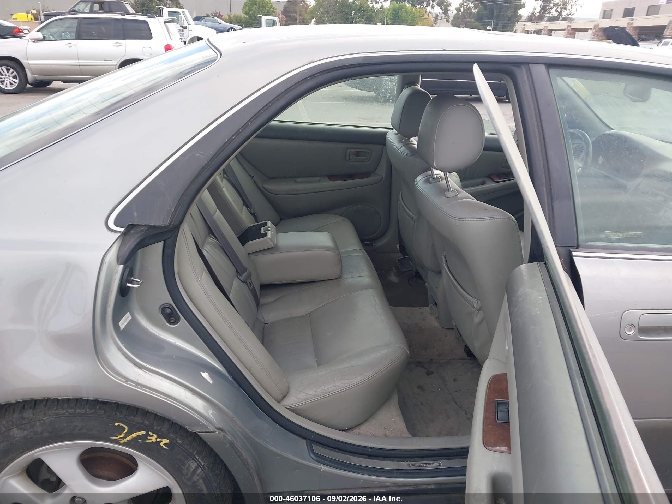 2000 Lexus Es 300   Gray vin: JT8BF28GXY5102701