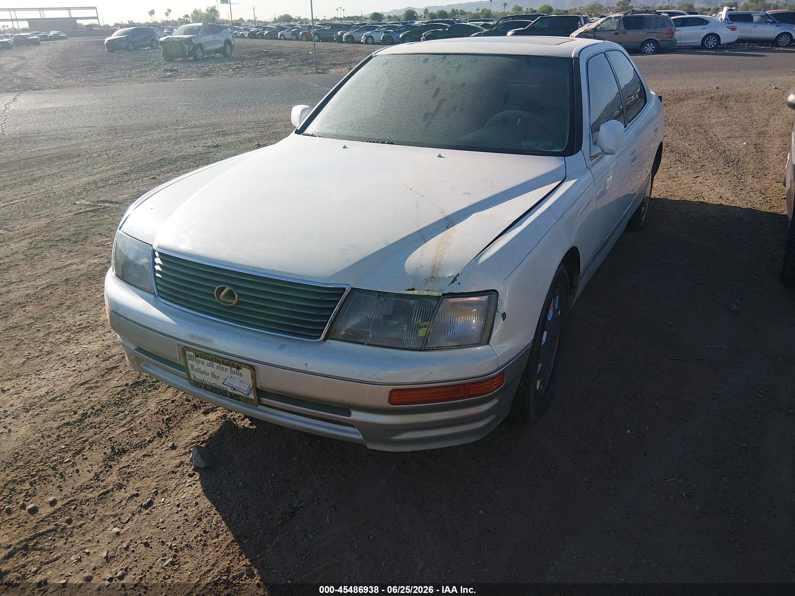 1996 Lexus Ls 400 White vin: JT8BH22F3T0038582