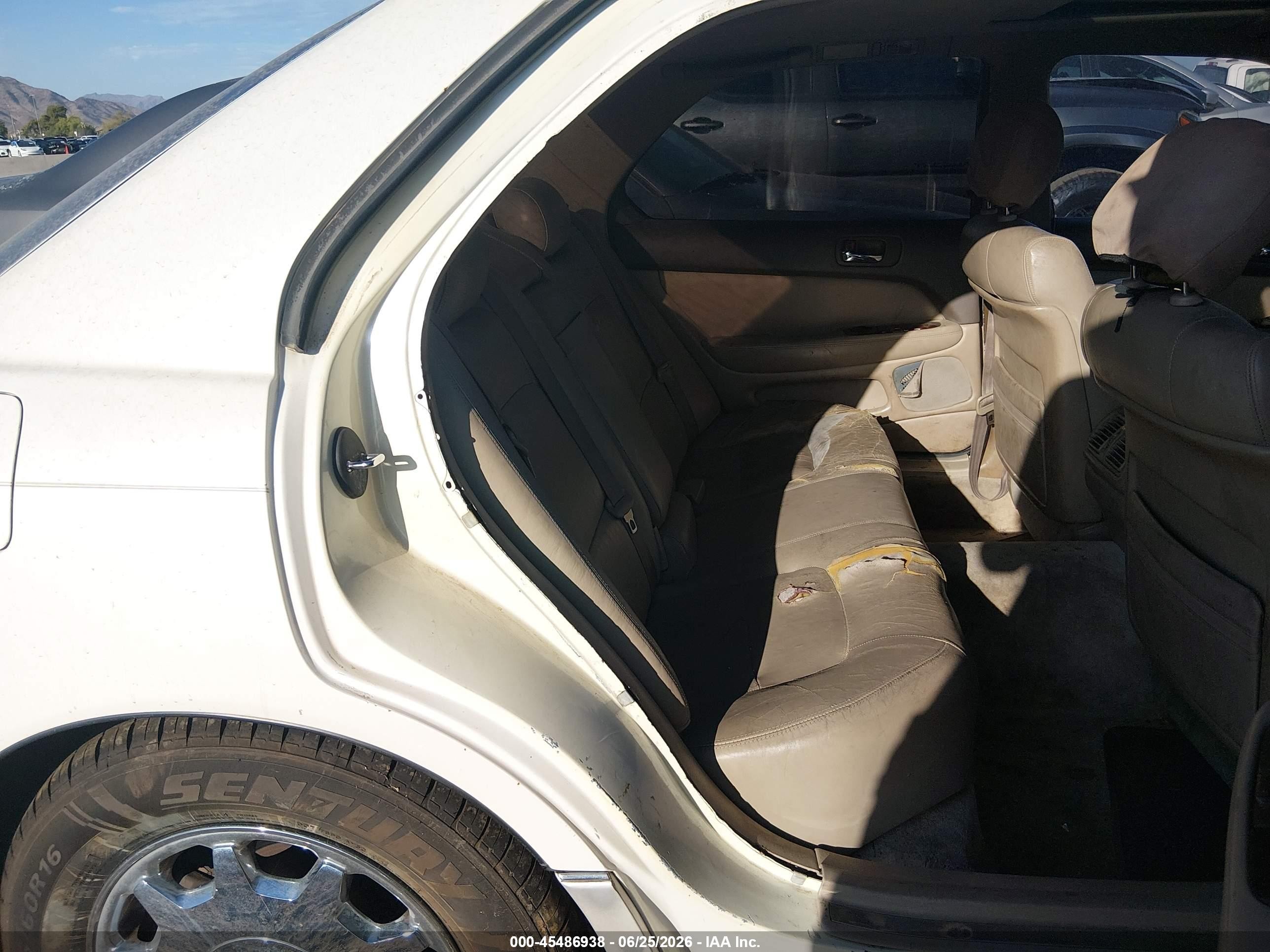 1996 Lexus Ls 400 White vin: JT8BH22F3T0038582