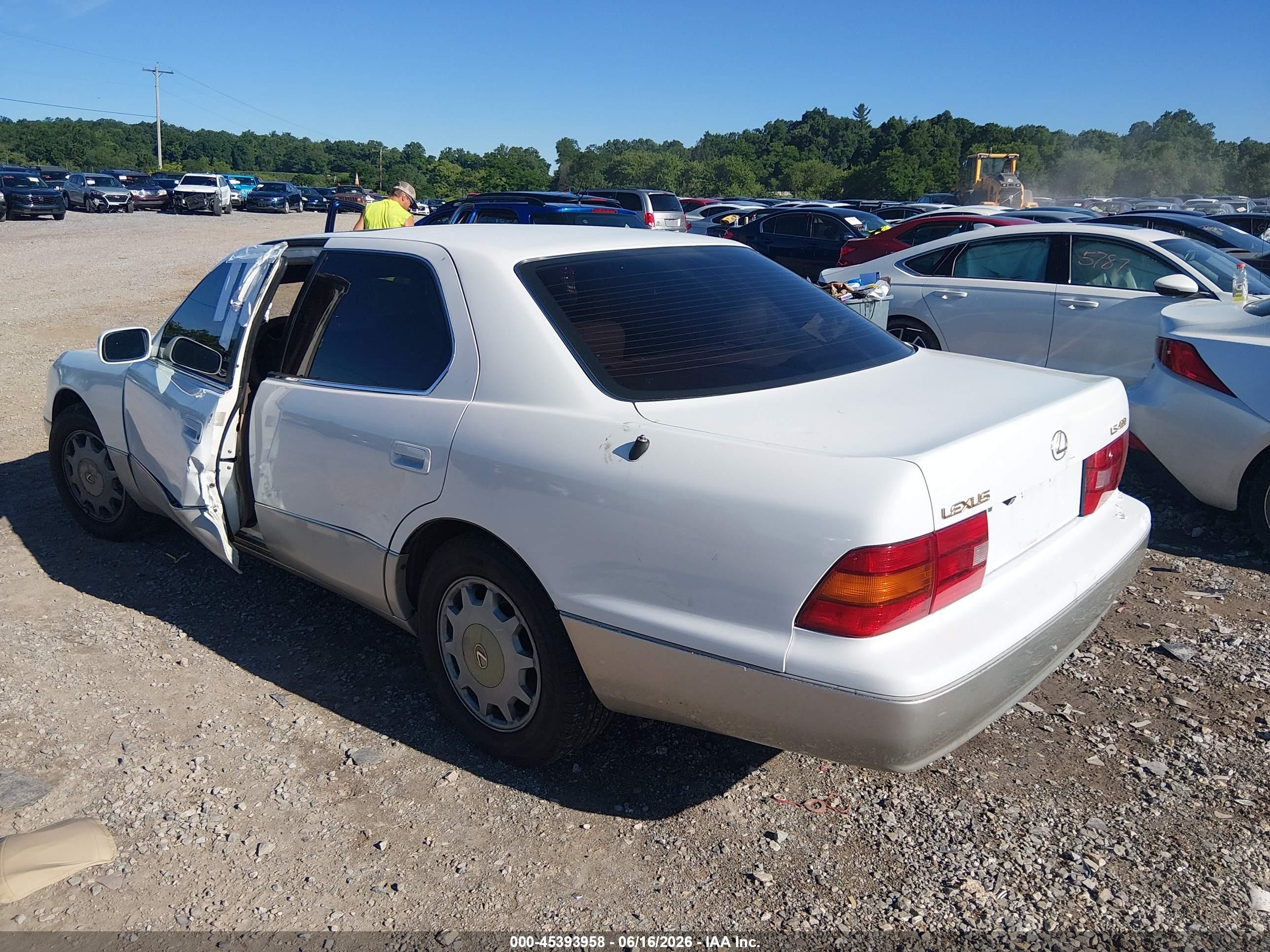 1996 Lexus Ls 400 White vin: JT8BH22F6T0061161