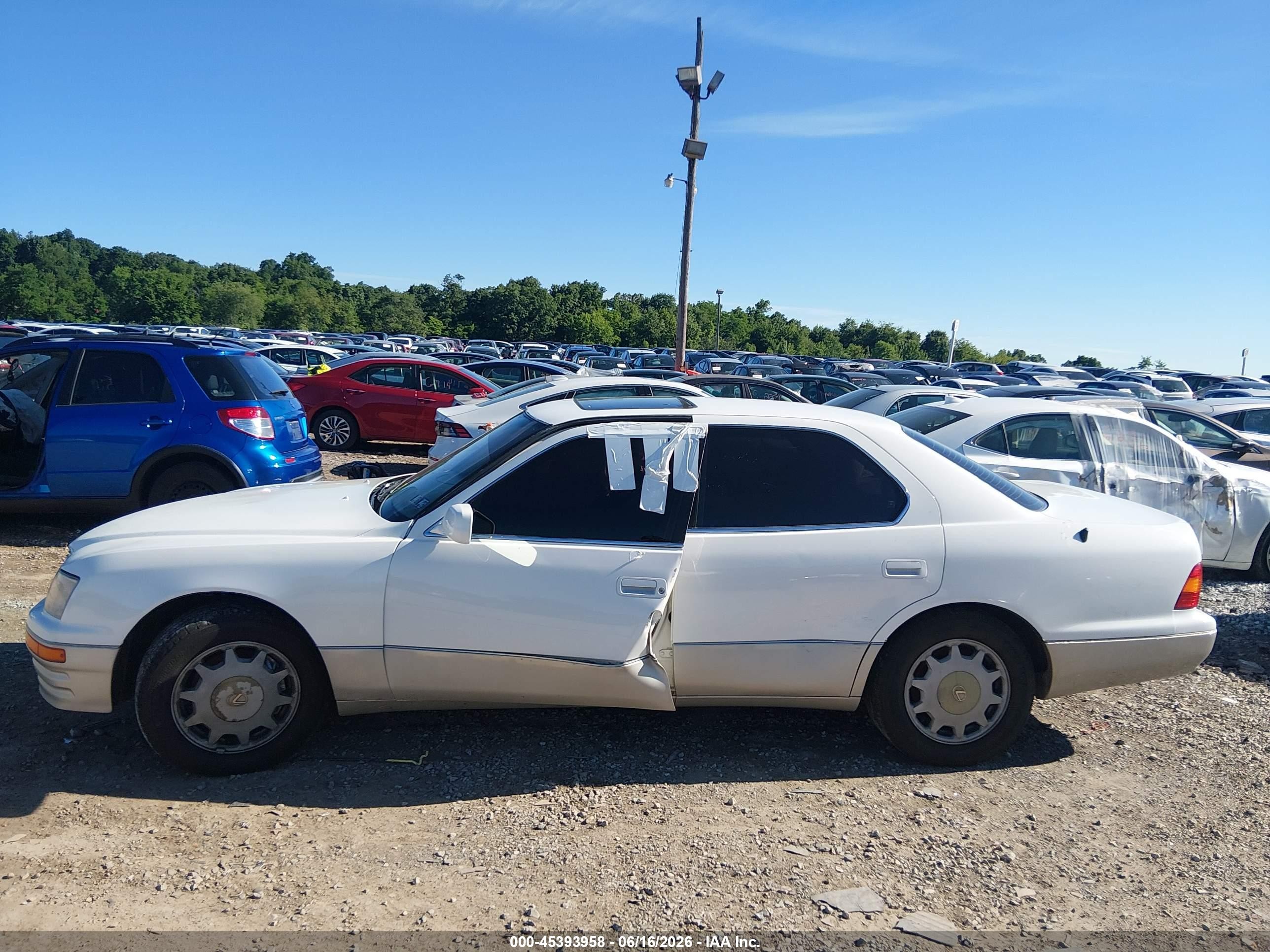 1996 Lexus Ls 400 White vin: JT8BH22F6T0061161