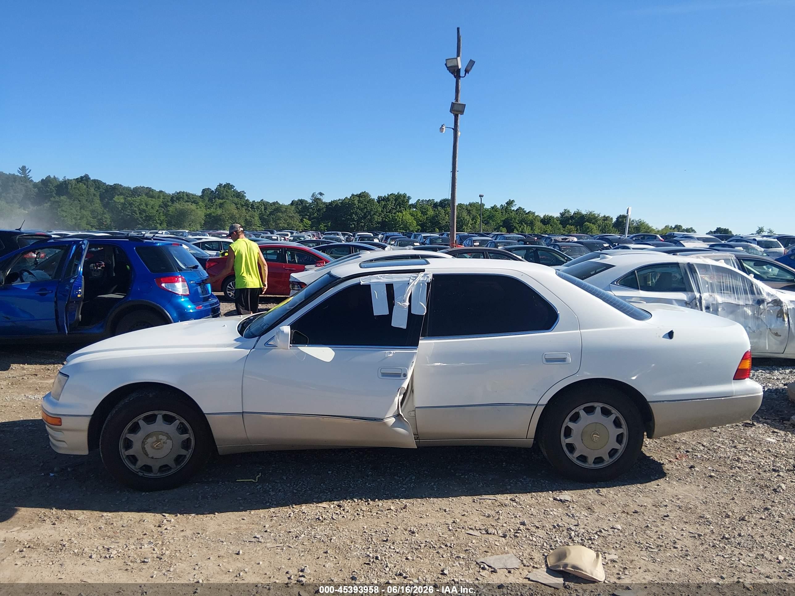 1996 Lexus Ls 400 White vin: JT8BH22F6T0061161