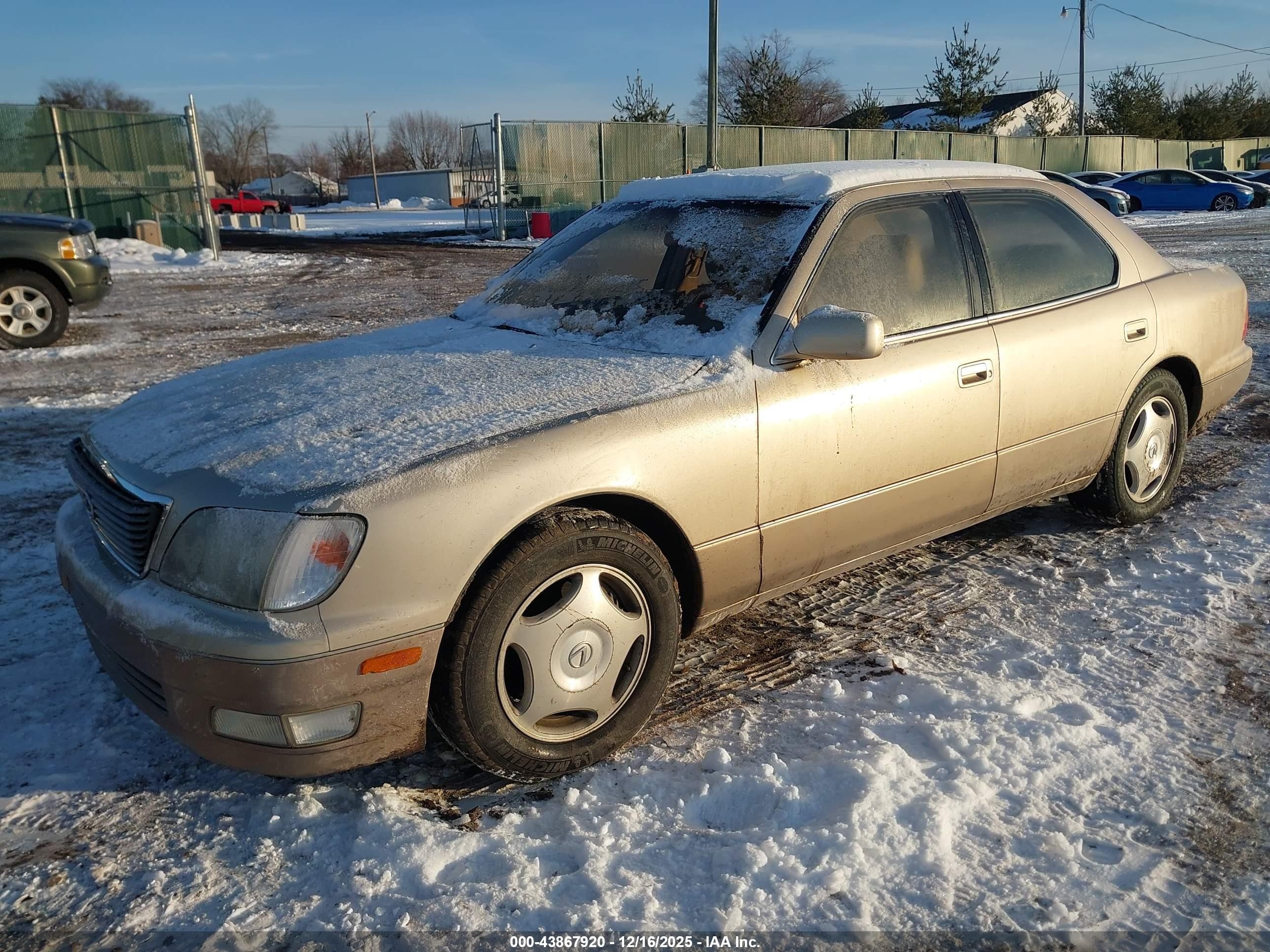1999 Lexus Ls 400   Gold vin: JT8BH28F0X0148504