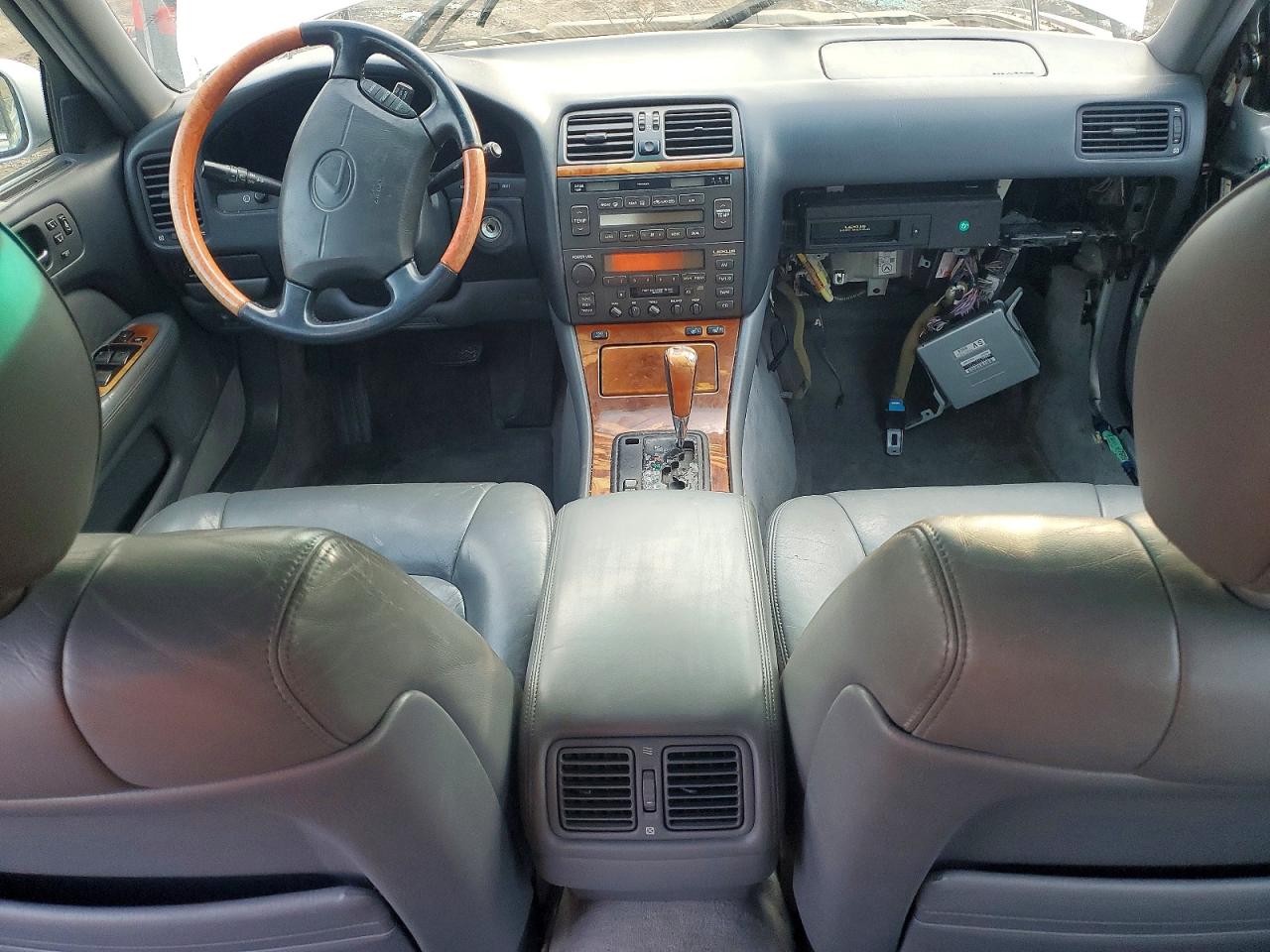 2000 Lexus Ls 400 Base Silver vin: JT8BH28F0Y0172352