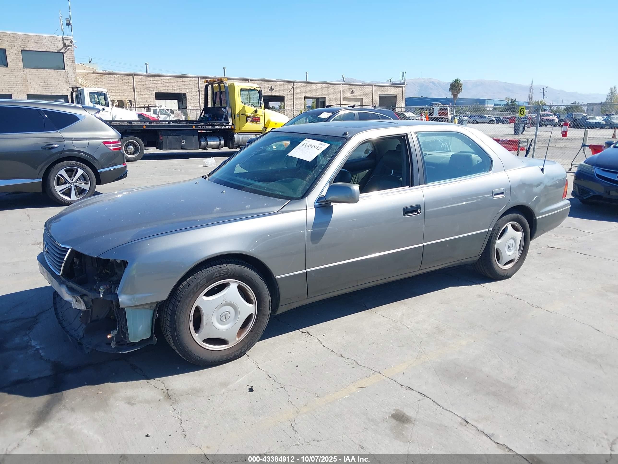 1997 Lexus Ls 400   Silver vin: JT8BH28F1V0094899