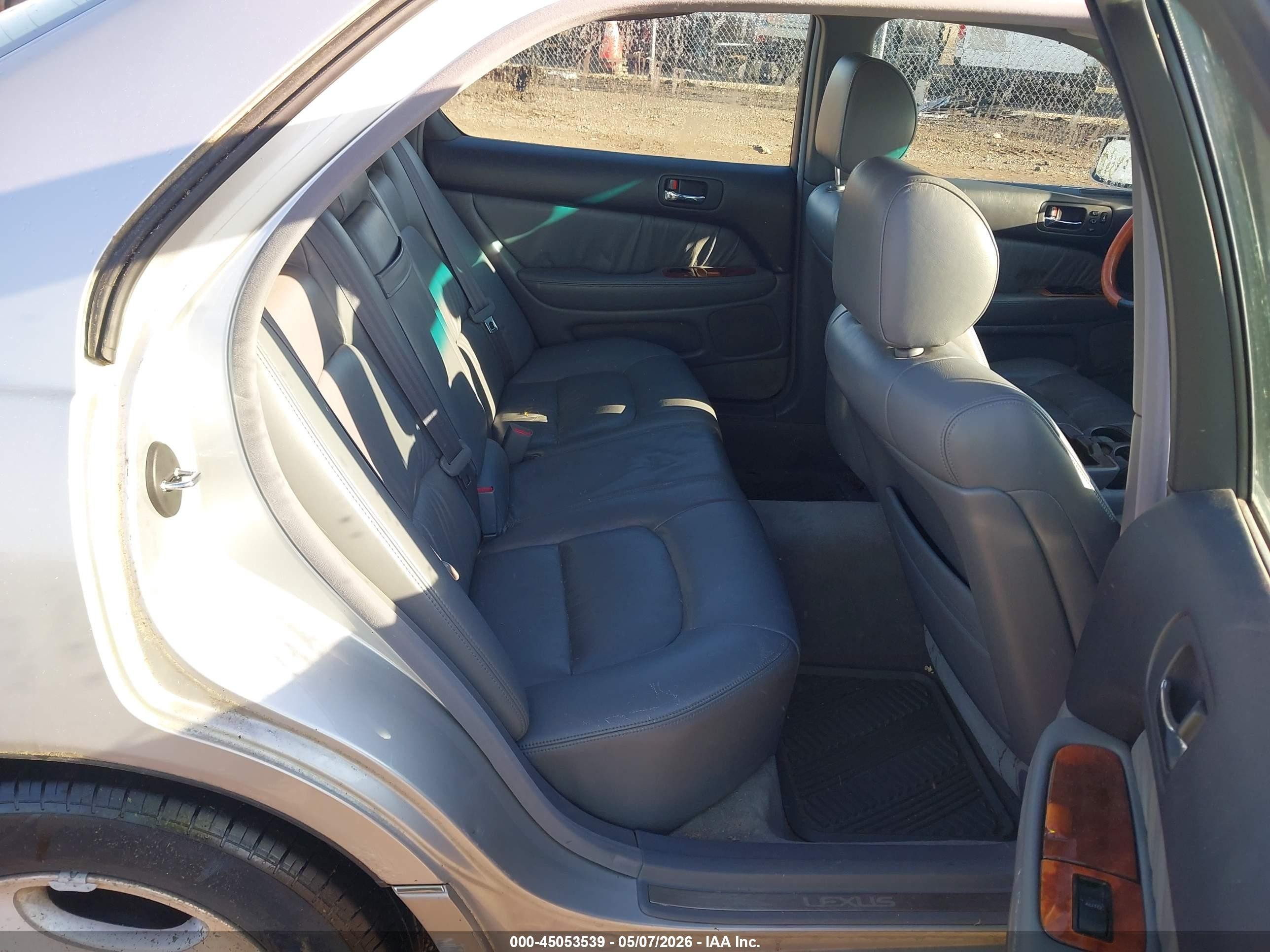 1999 Lexus Ls 400   Silver vin: JT8BH28F1X0166770
