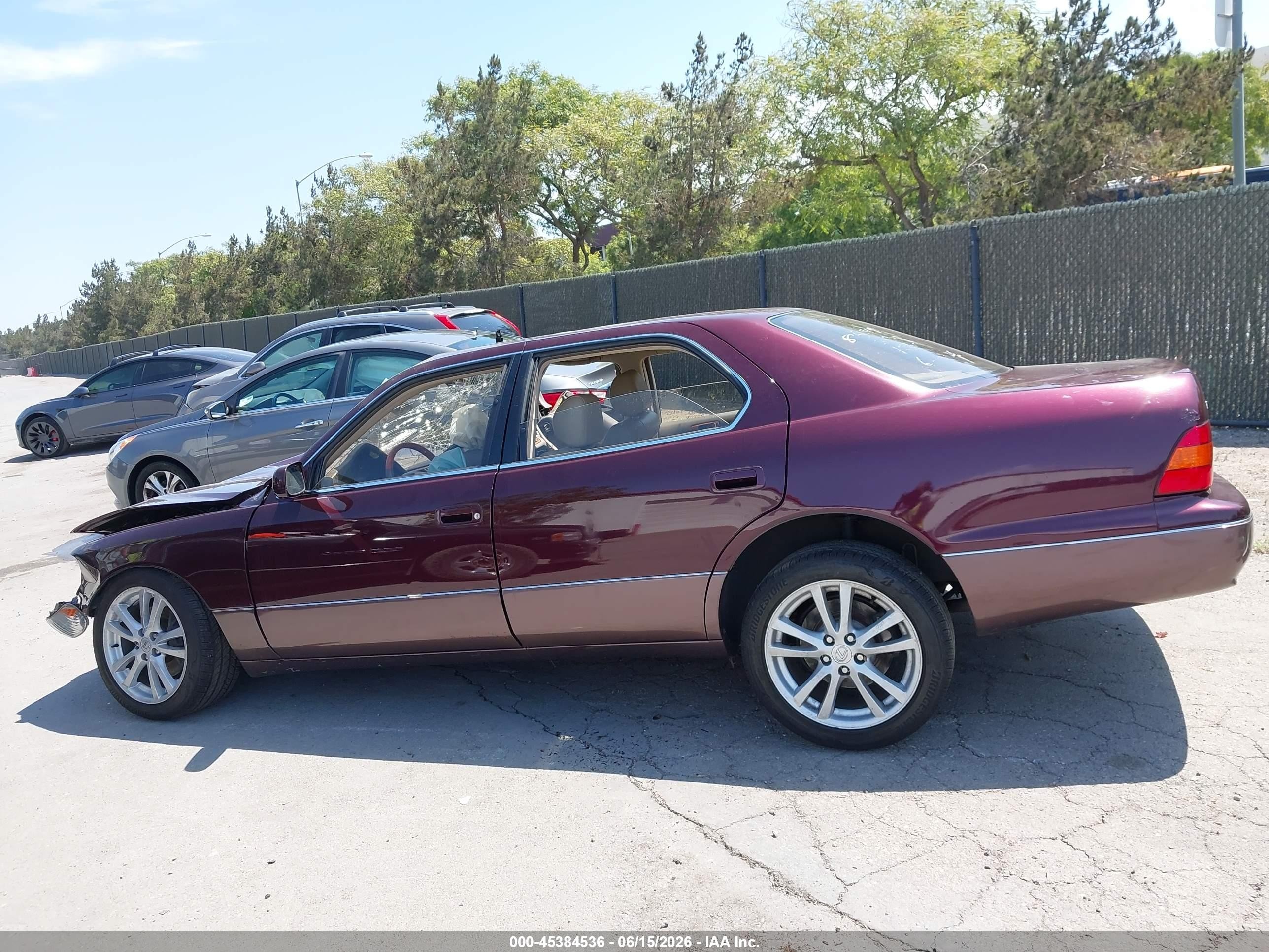 2000 Lexus Ls 400   Purple vin: JT8BH28F1Y0171517