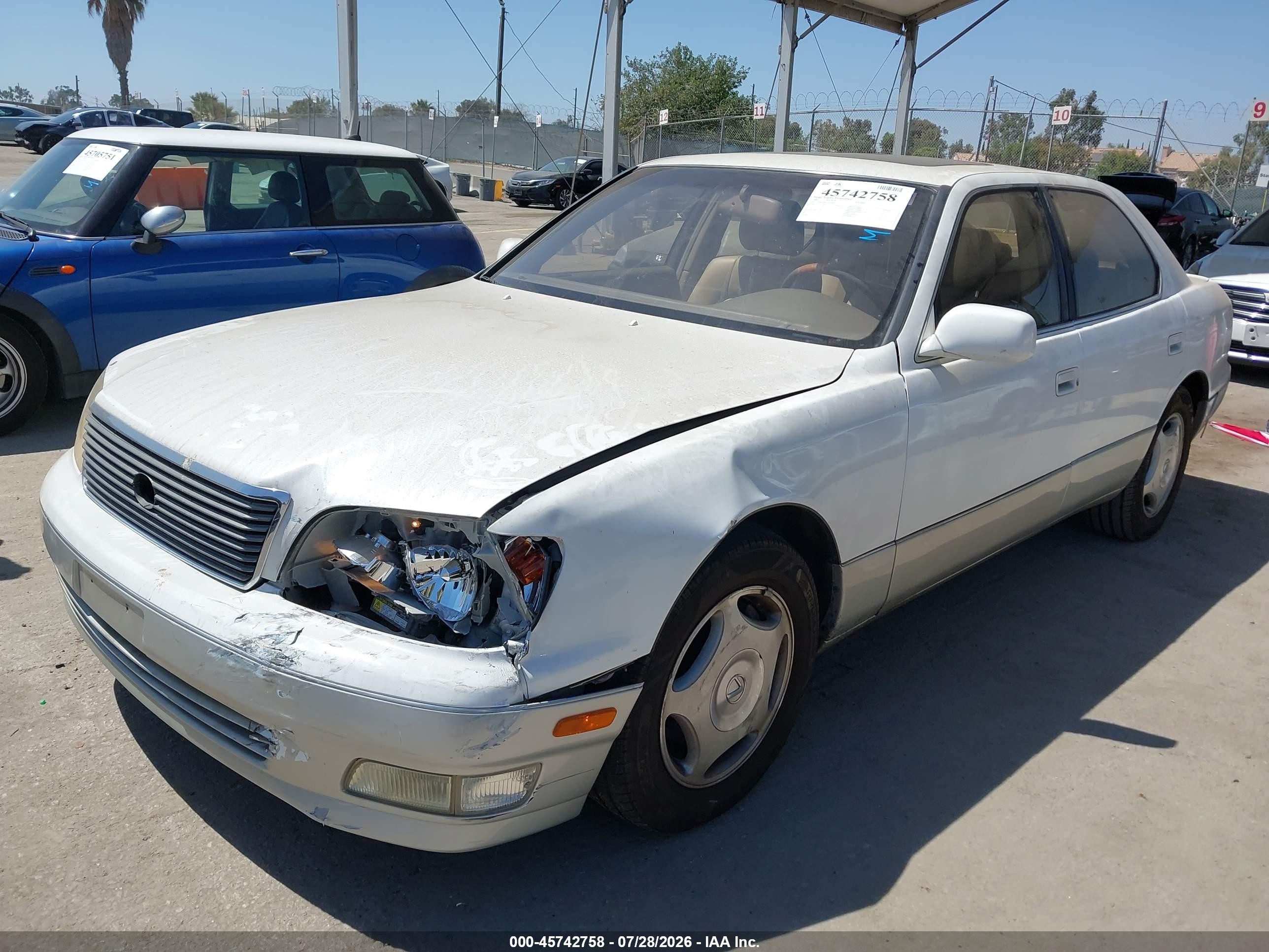 2000 Lexus Ls 400   White vin: JT8BH28F1Y0178502