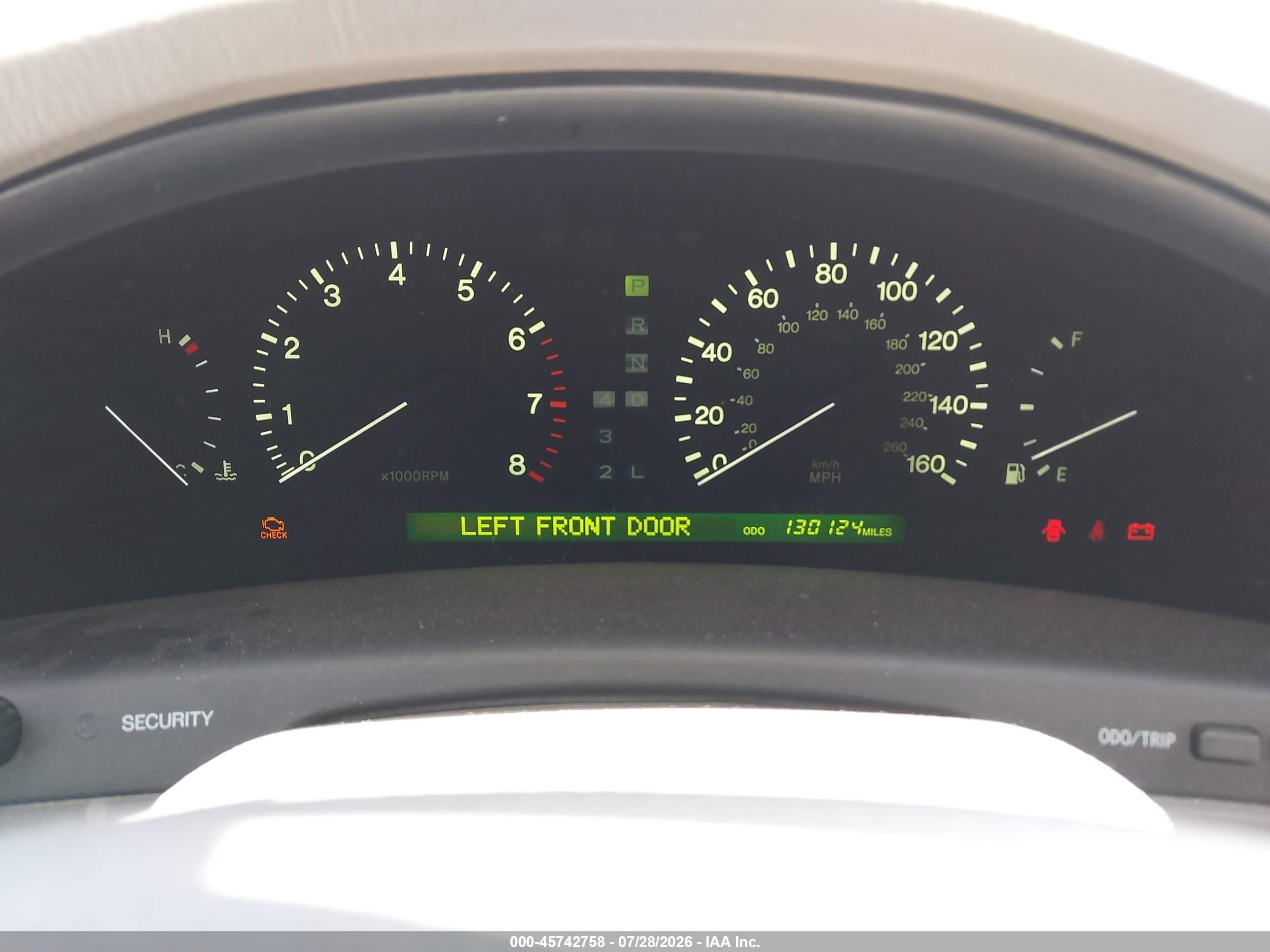2000 Lexus Ls 400   White vin: JT8BH28F1Y0178502