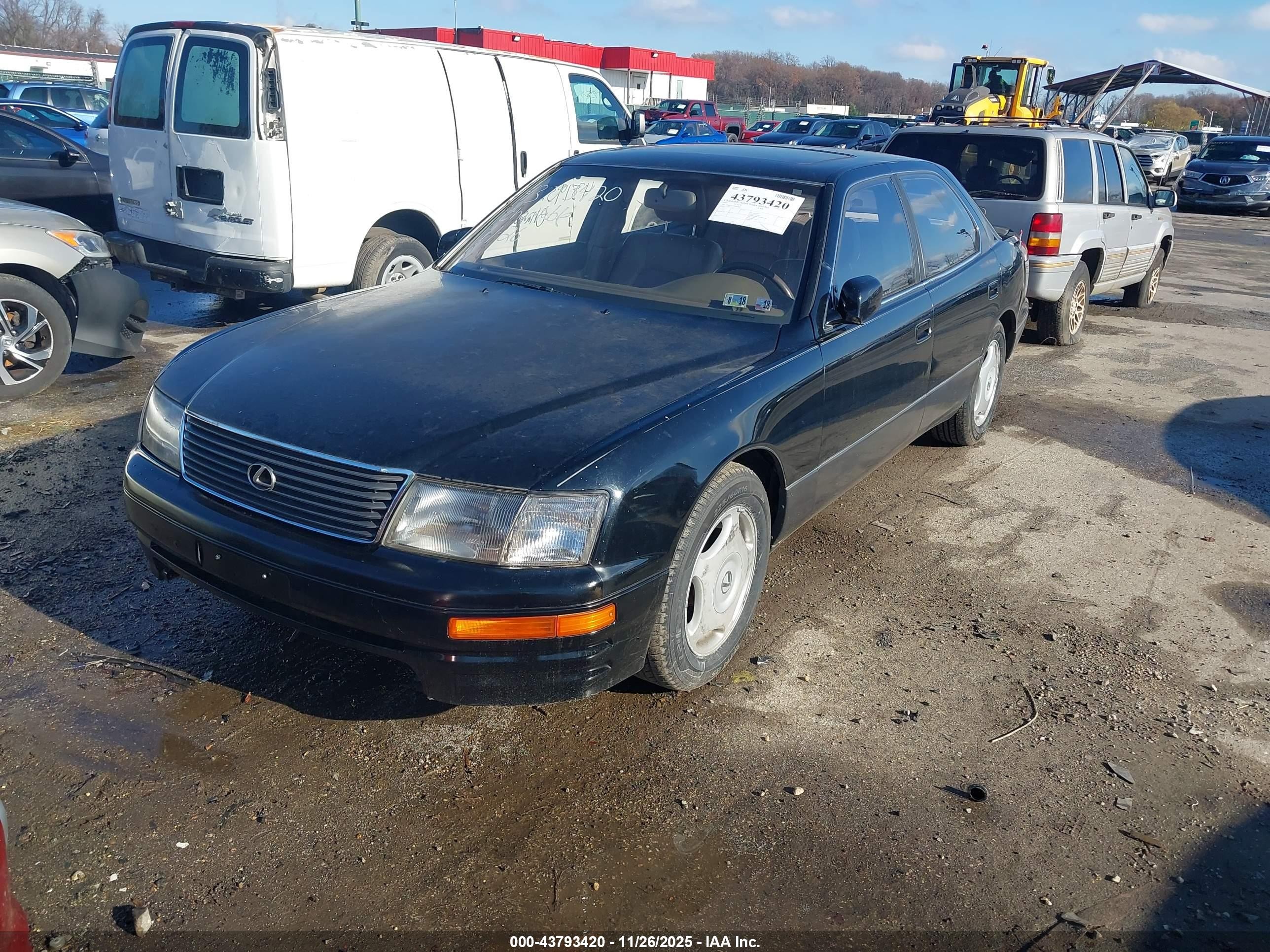 1997 Lexus Ls 400   Черный vin: JT8BH28F2V0092854