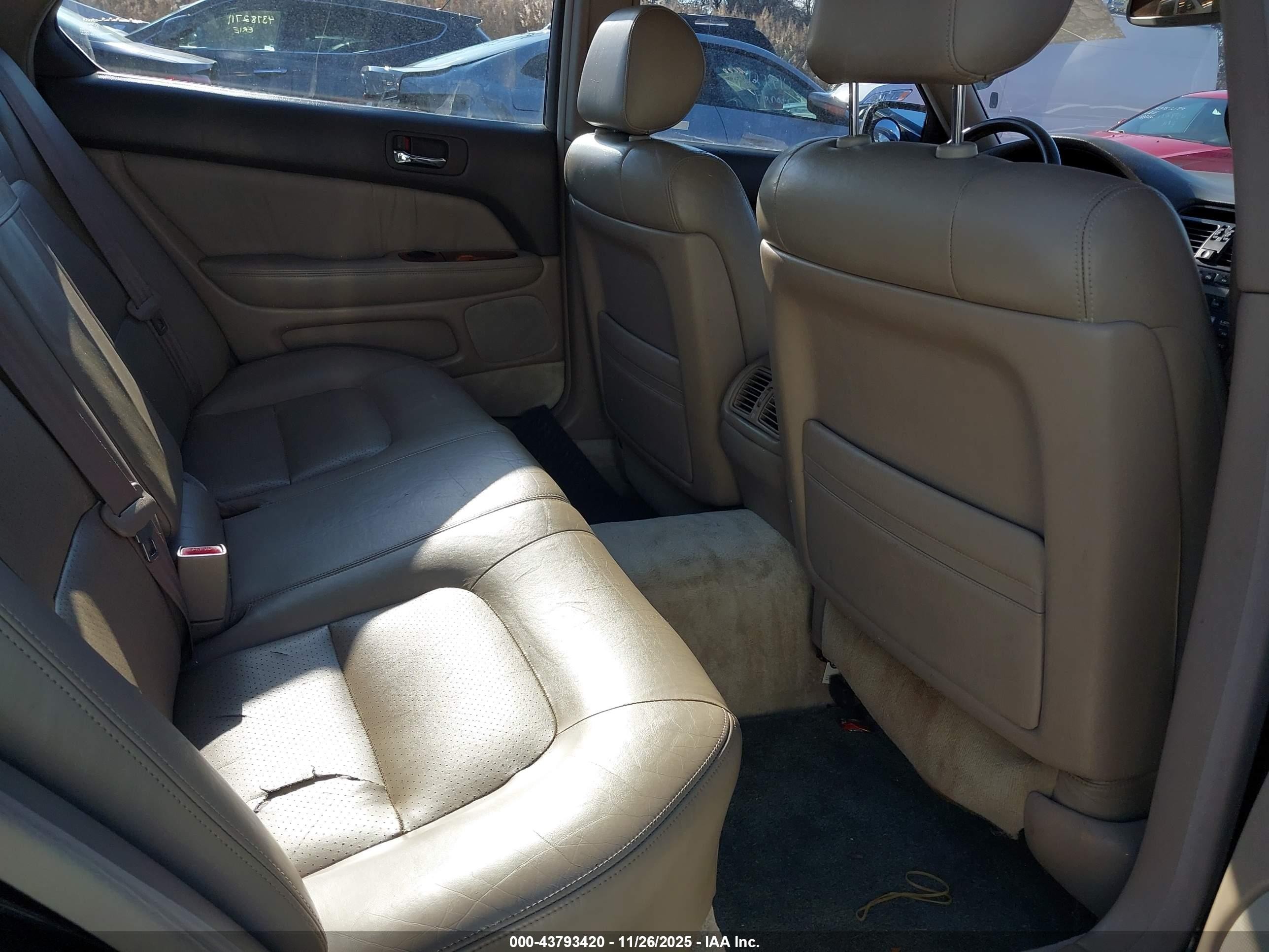 1997 Lexus Ls 400   Черный vin: JT8BH28F2V0092854