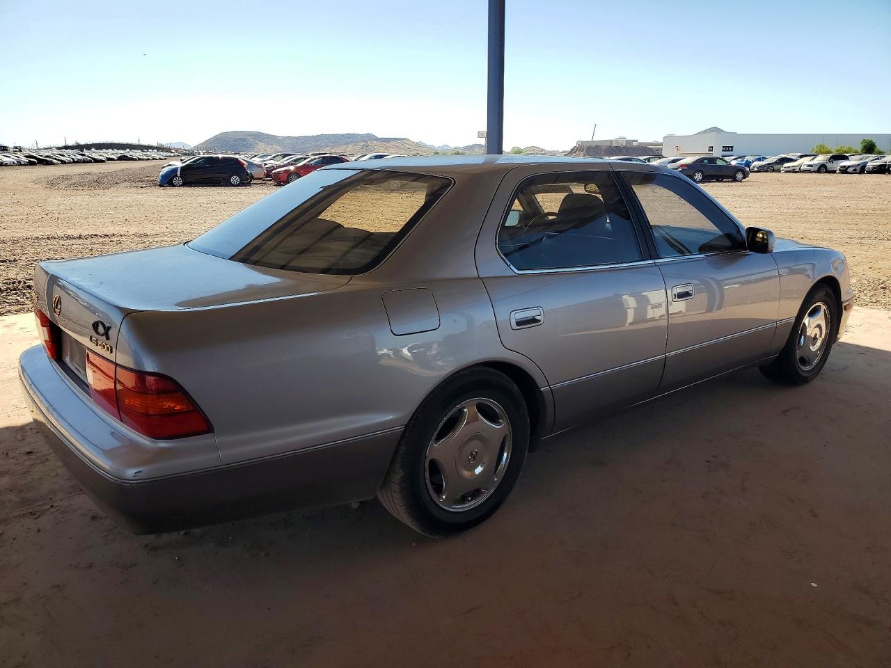 1999 Lexus Ls 400 Silver vin: JT8BH28F2X0148892
