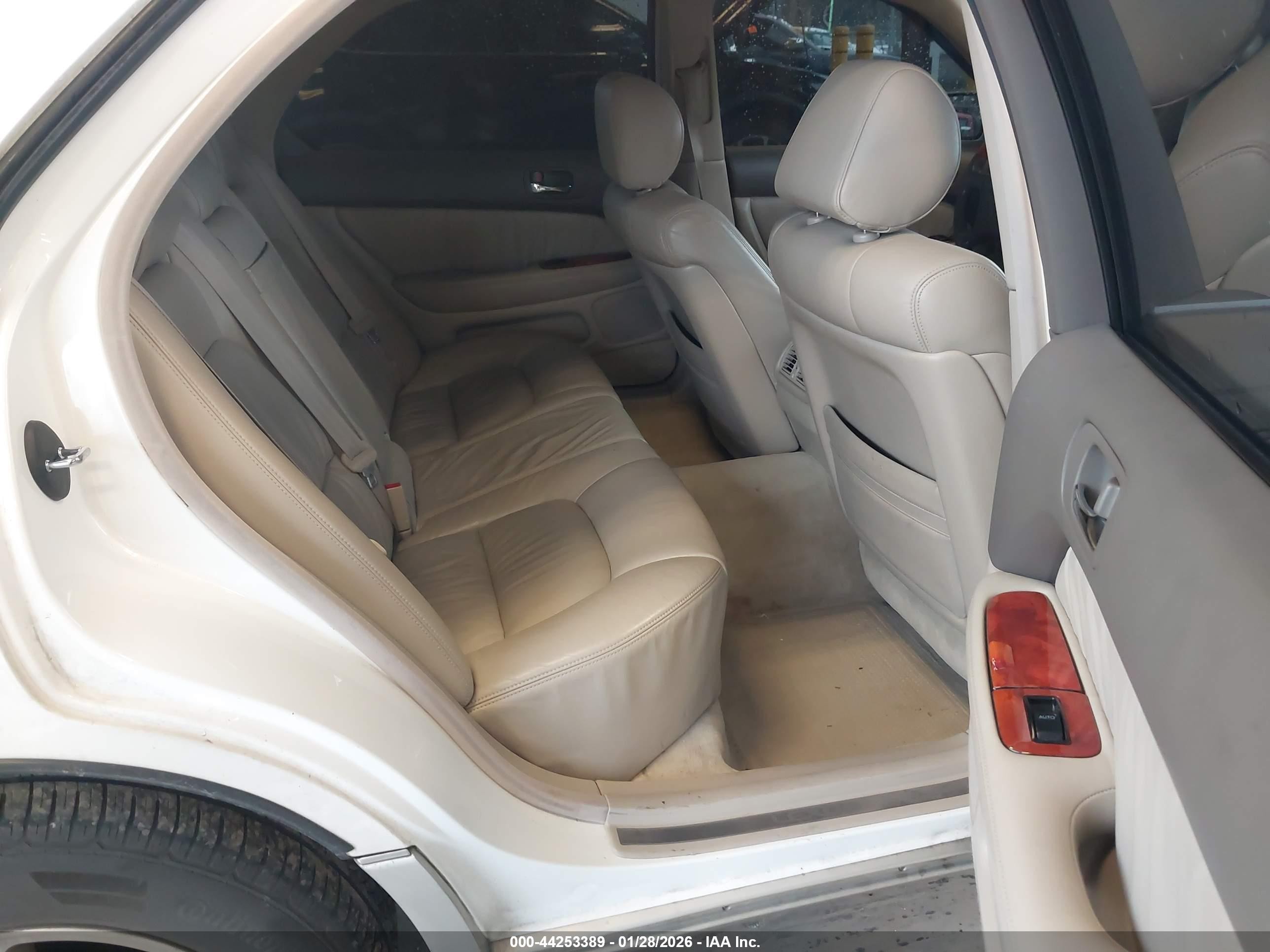 1999 Lexus Ls 400   White vin: JT8BH28F2X0162324