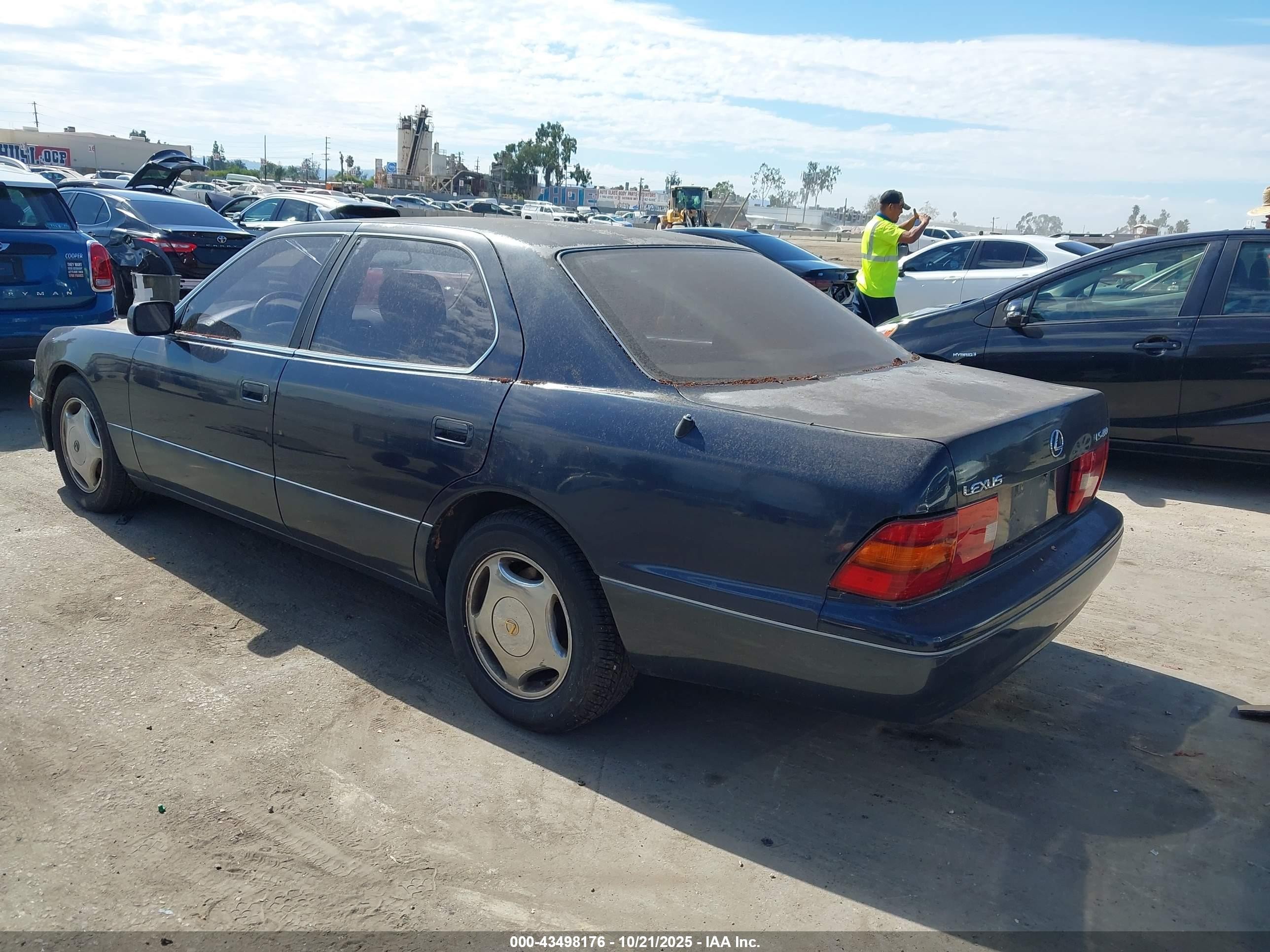 1997 Lexus Ls 400   Dark Blue vin: JT8BH28F3V0069664