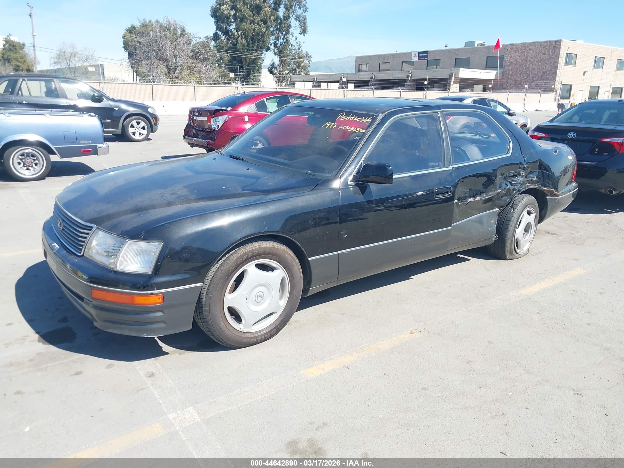1997 Lexus Ls 400   Черный vin: JT8BH28F3V0090885