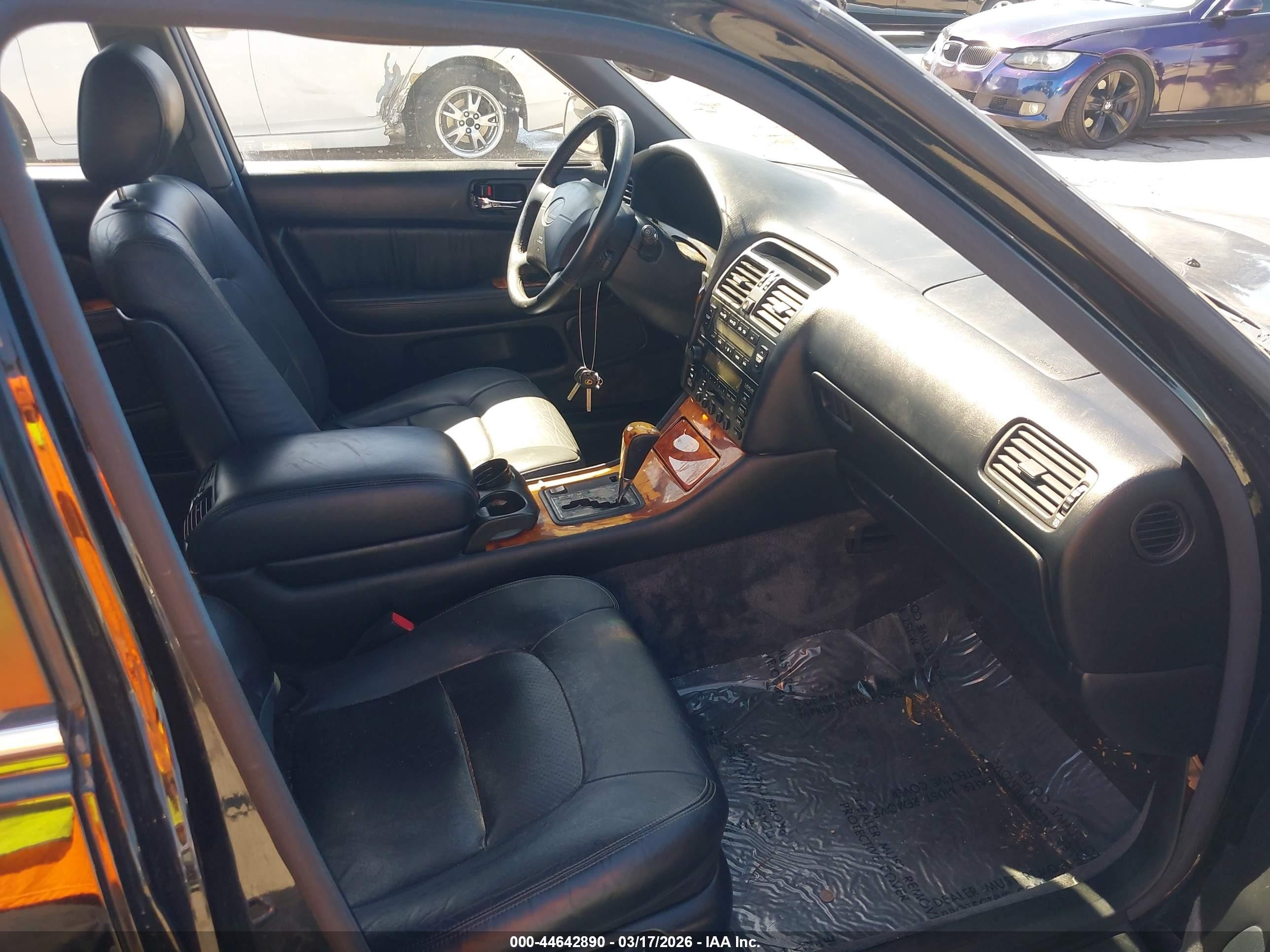 1997 Lexus Ls 400   Черный vin: JT8BH28F3V0090885