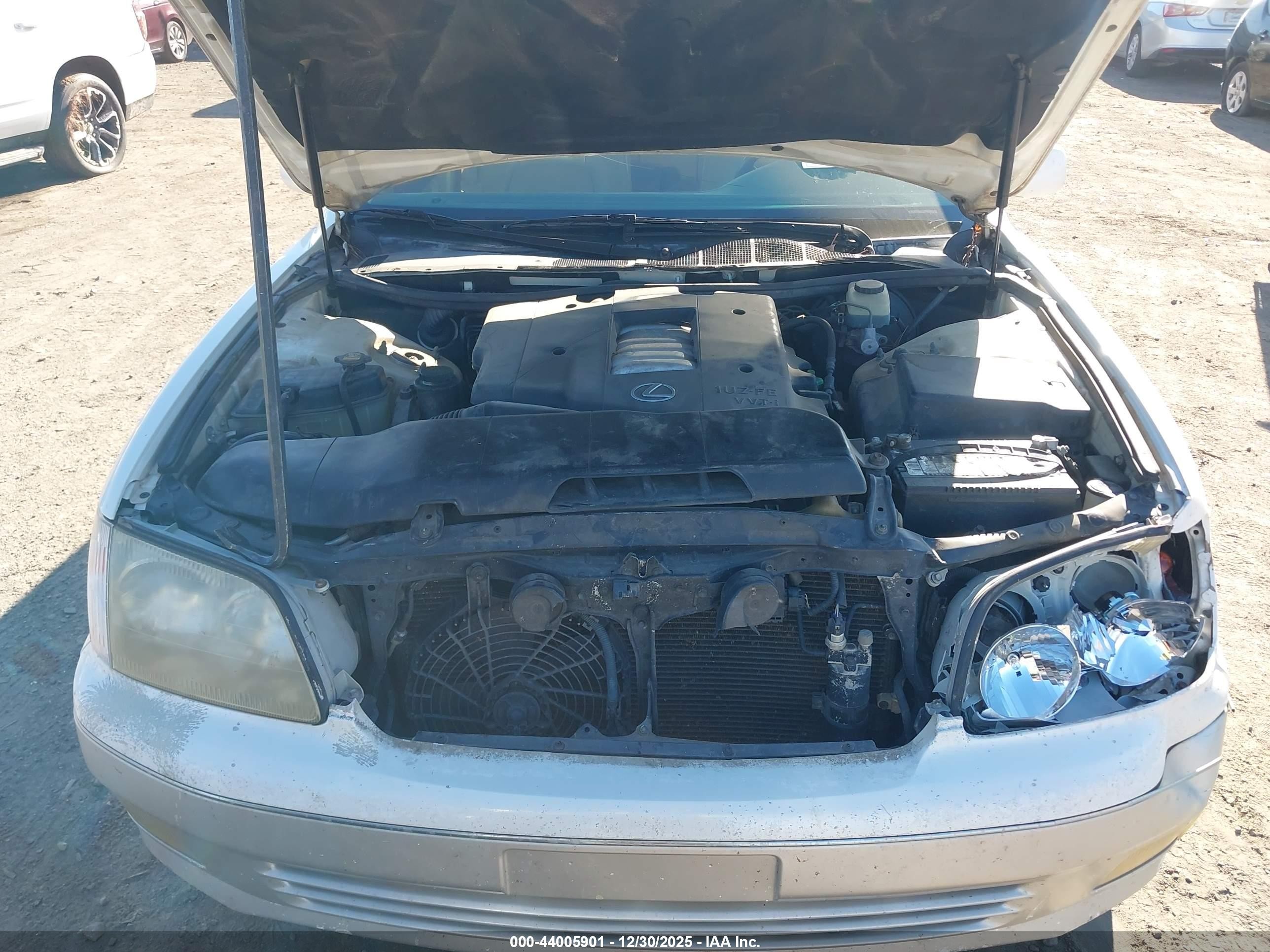 1999 Lexus Ls 400   White vin: JT8BH28F3X0144916