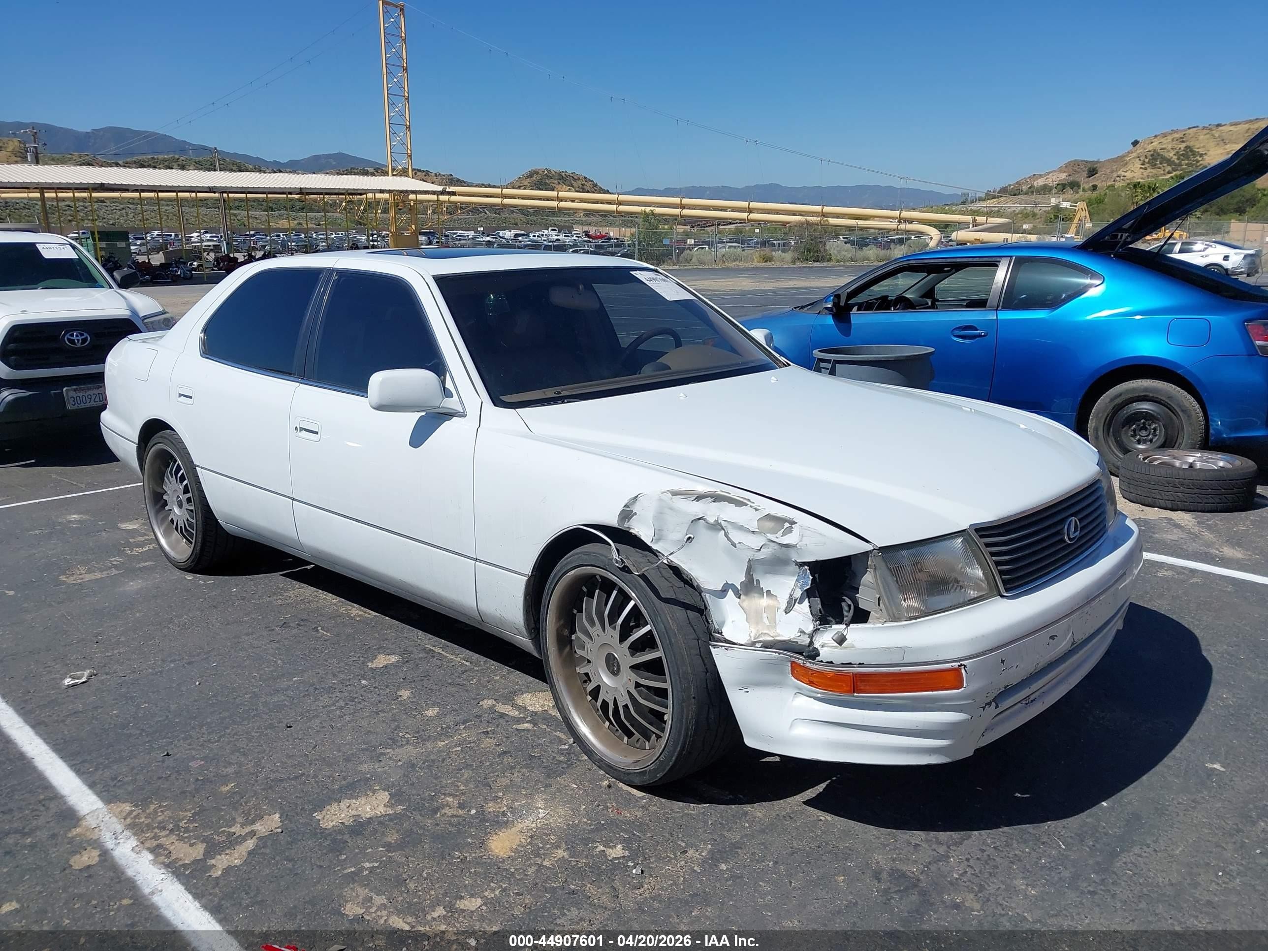 1997 Lexus Ls 400   Белый vin: JT8BH28F4V0071049