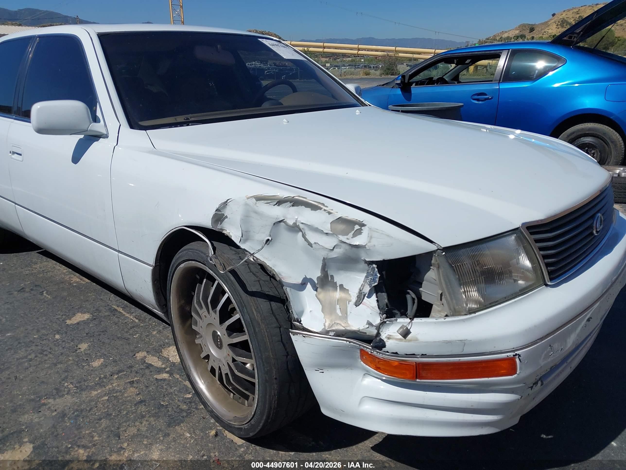 1997 Lexus Ls 400   Белый vin: JT8BH28F4V0071049